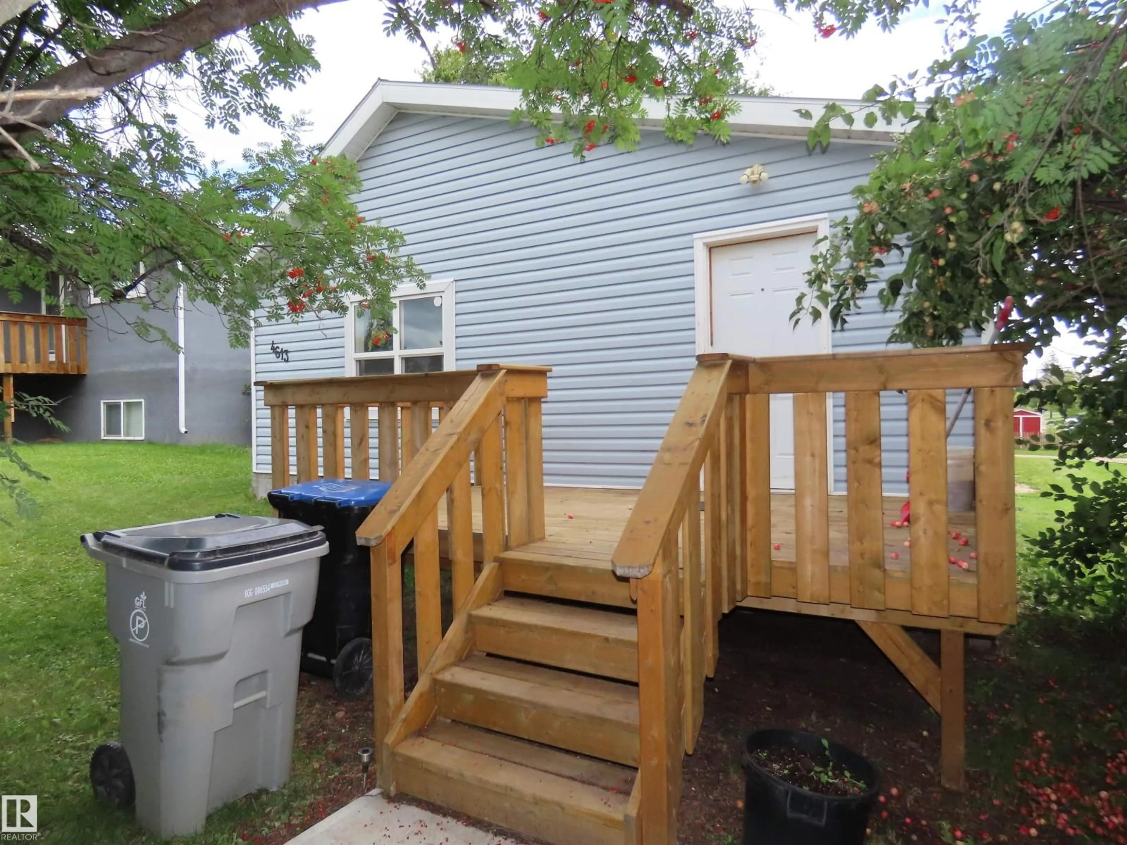 Patio, street for 4613 53 ST, Mayerthorpe Alberta T0E1V0