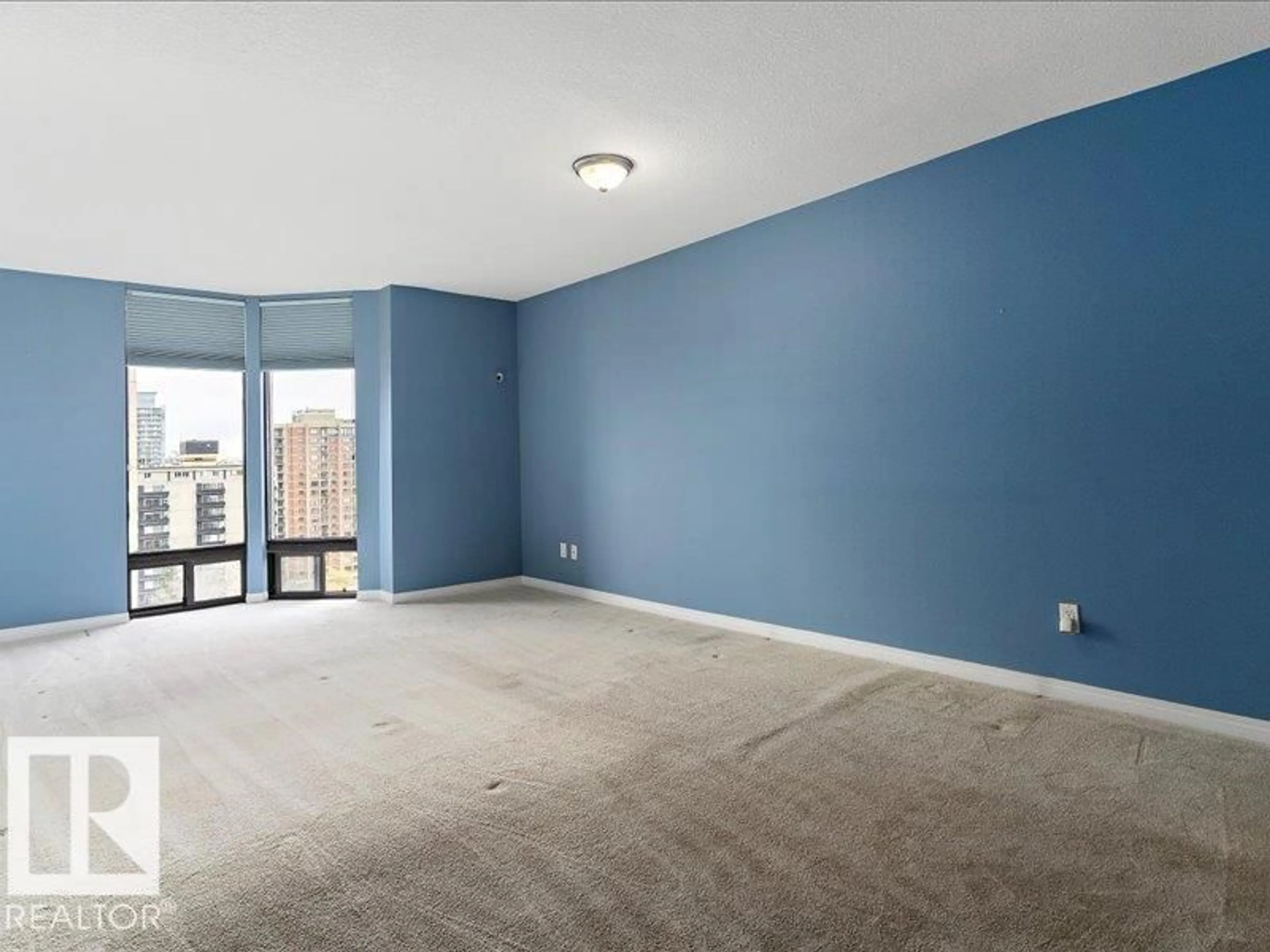 A pic of a room for 11503 - 1503 100 AV, Edmonton Alberta T5K2K7