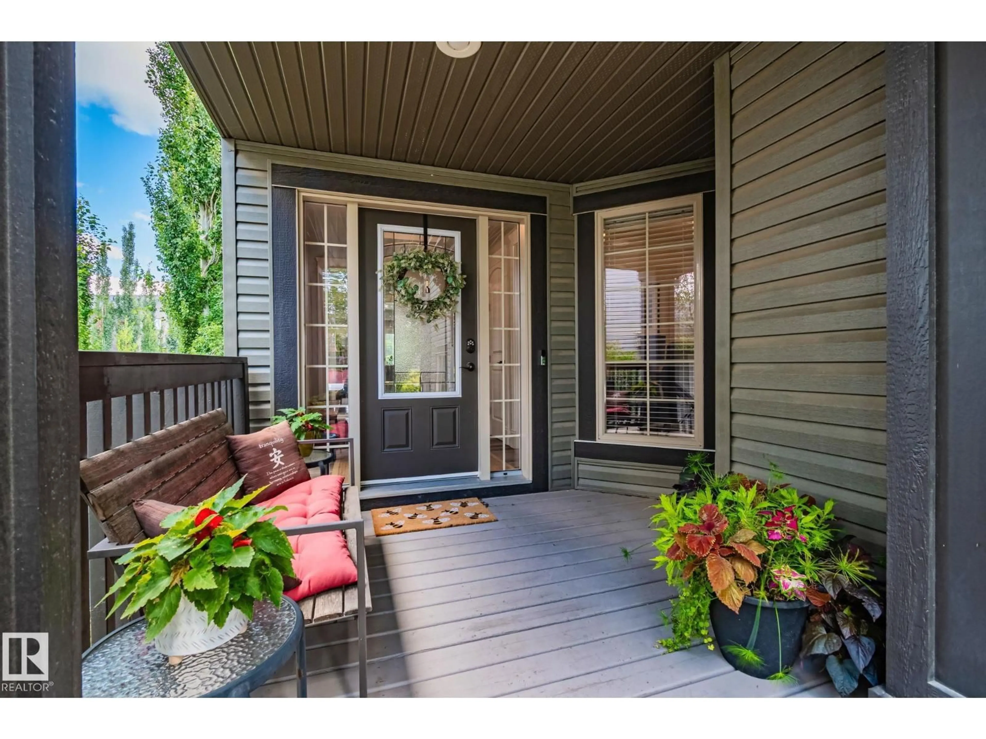 Indoor entryway for 3457 GOODRIDGE LINK, Edmonton Alberta T5T4G2