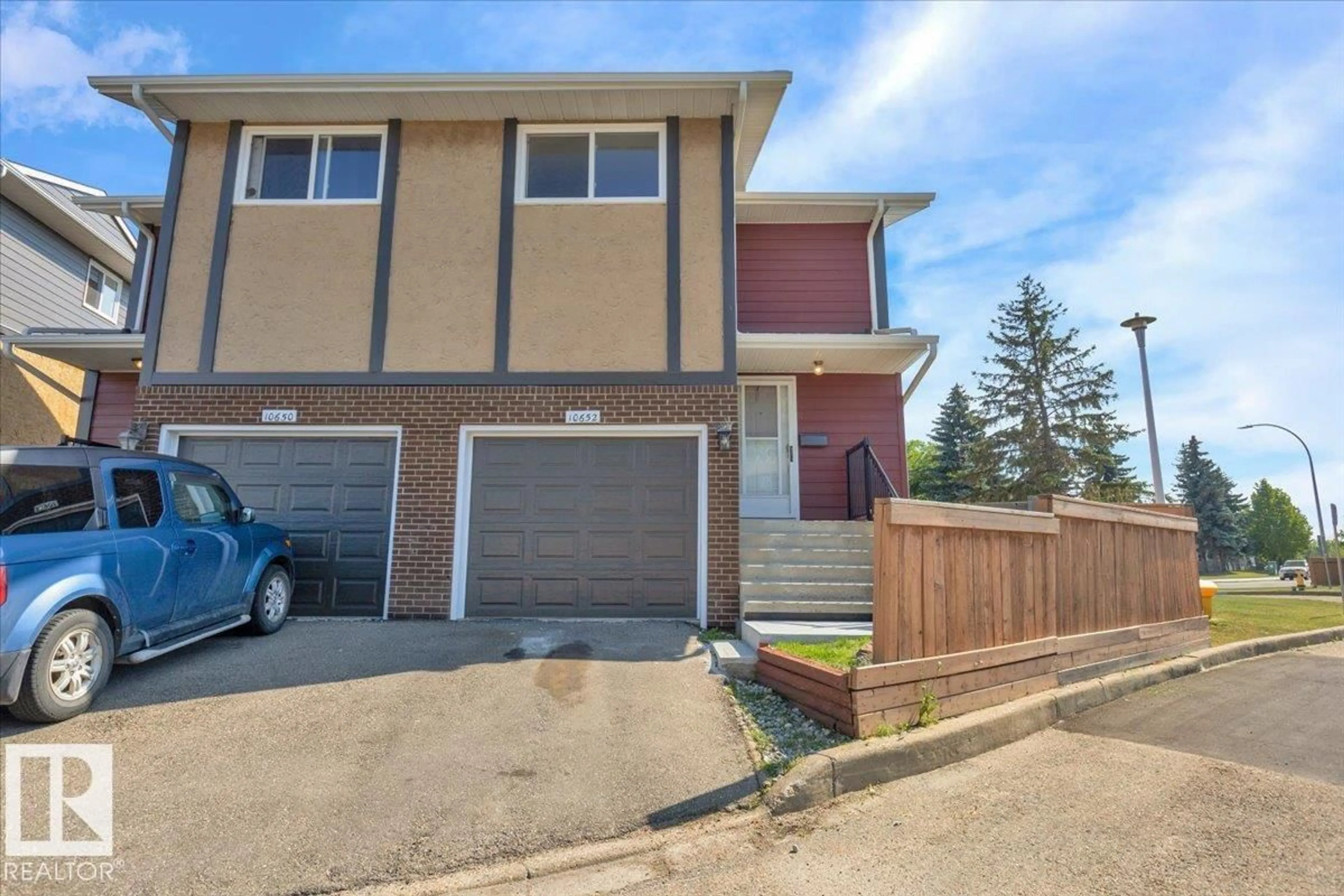A pic from outside/outdoor area/front of a property/back of a property/a pic from drone, street for 10652 158 AV, Edmonton Alberta T5X4H5