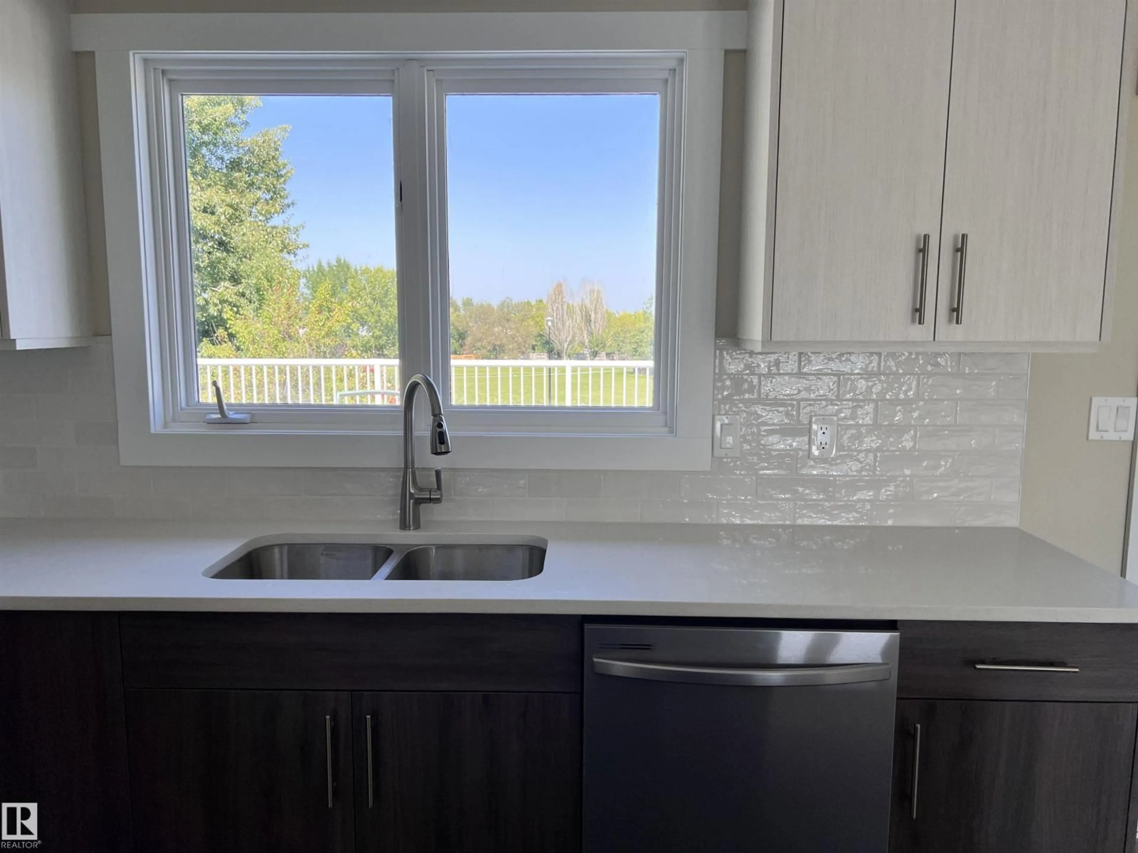 Open concept kitchen, ceramic/tile floor for 4036 55 AVENUE, Drayton Valley Alberta T7A1B2