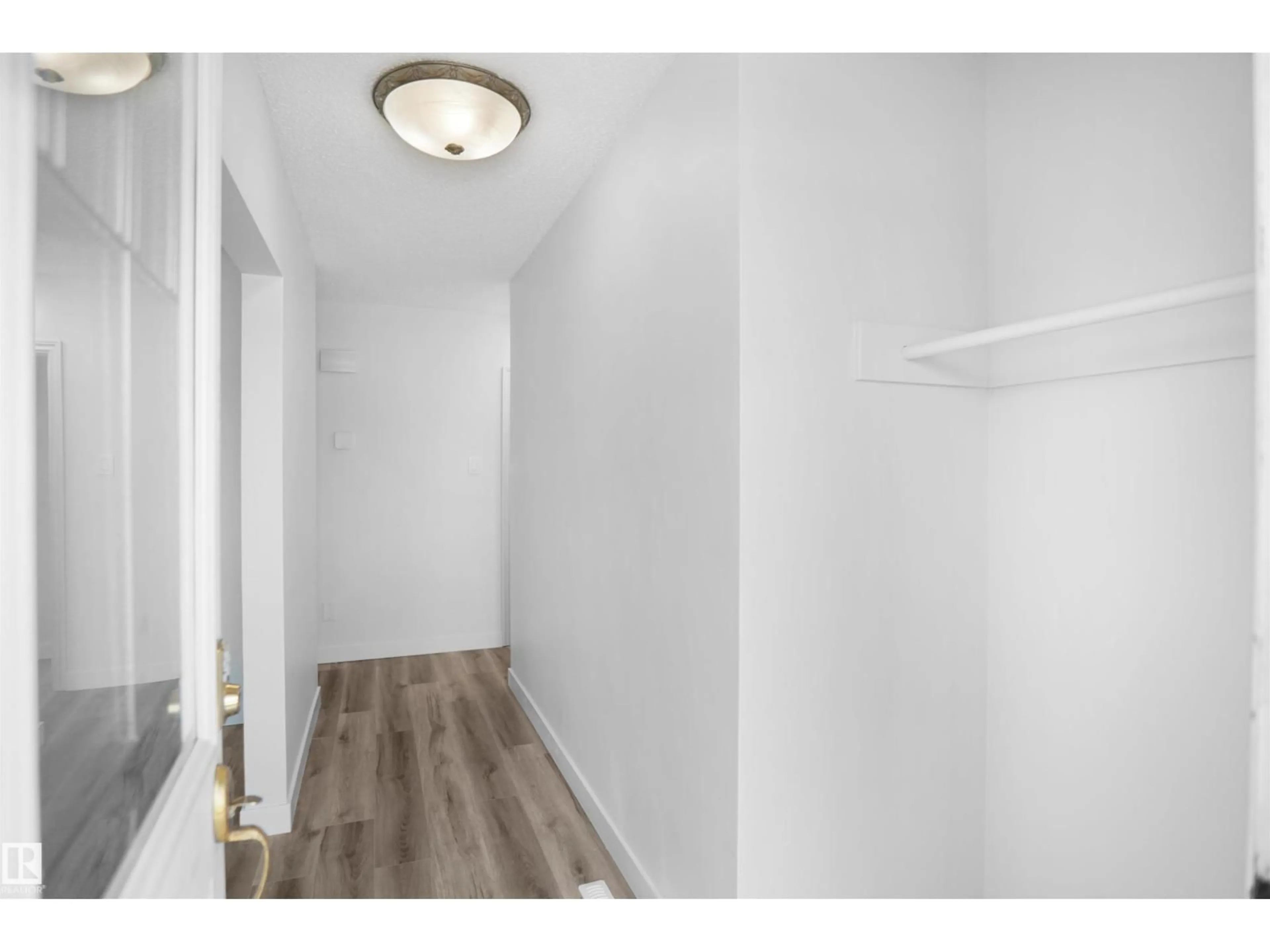 Unknown for 13423 103 ST, Edmonton Alberta T5E4M7