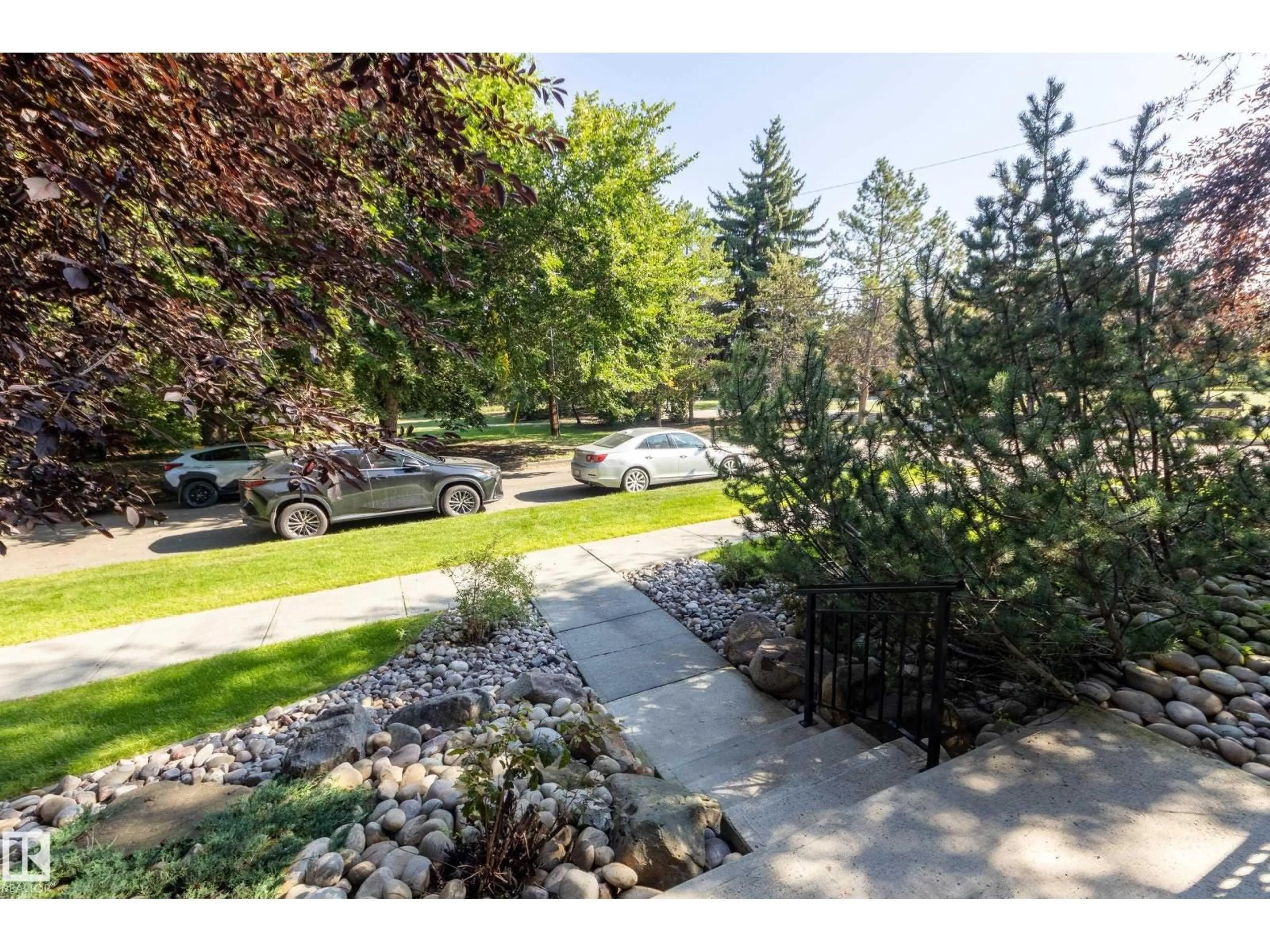 Unknown for #102 - 9811 96A ST NW, Edmonton Alberta T6A4A4