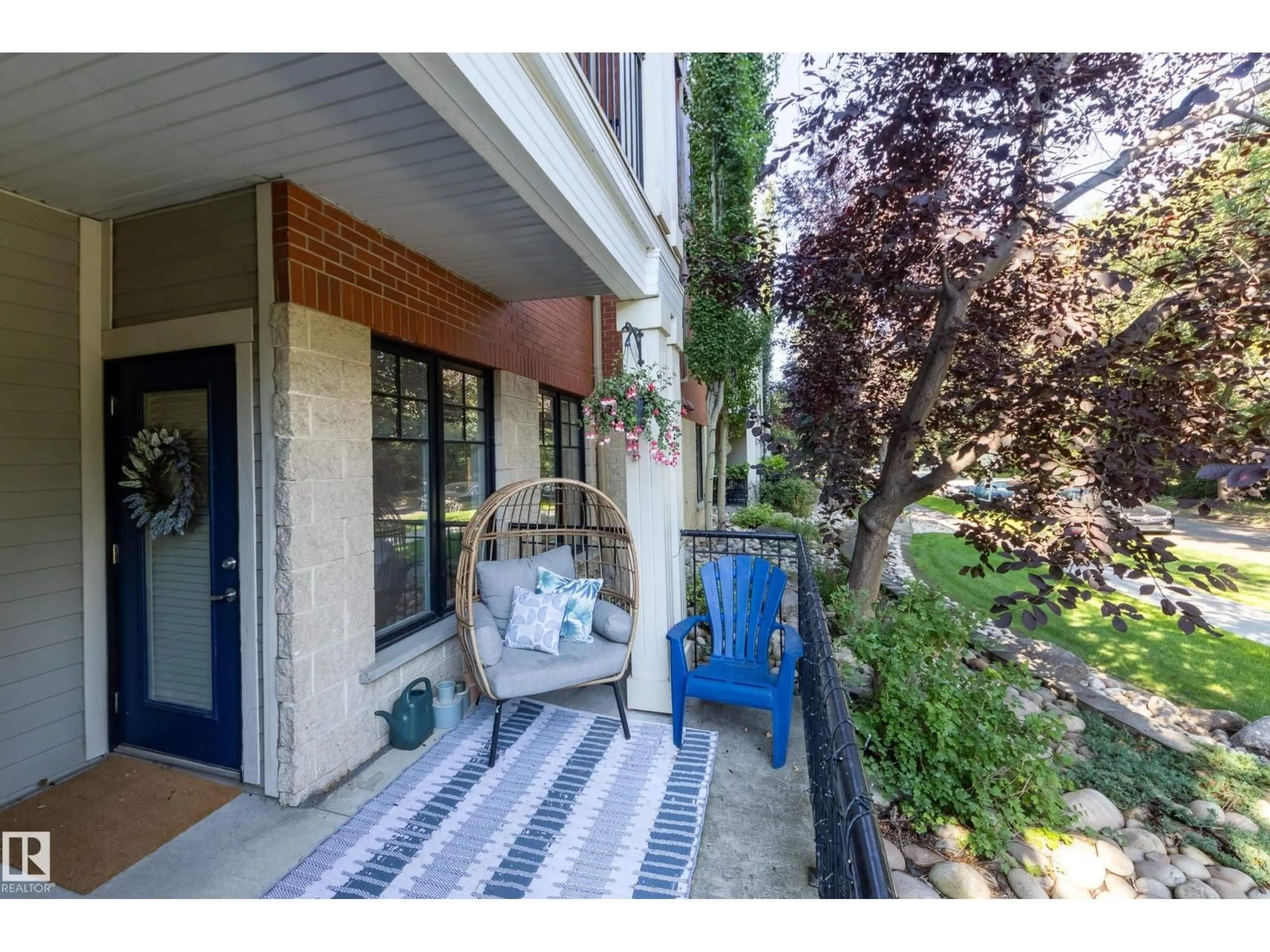 Unknown for #102 - 9811 96A ST NW, Edmonton Alberta T6A4A4