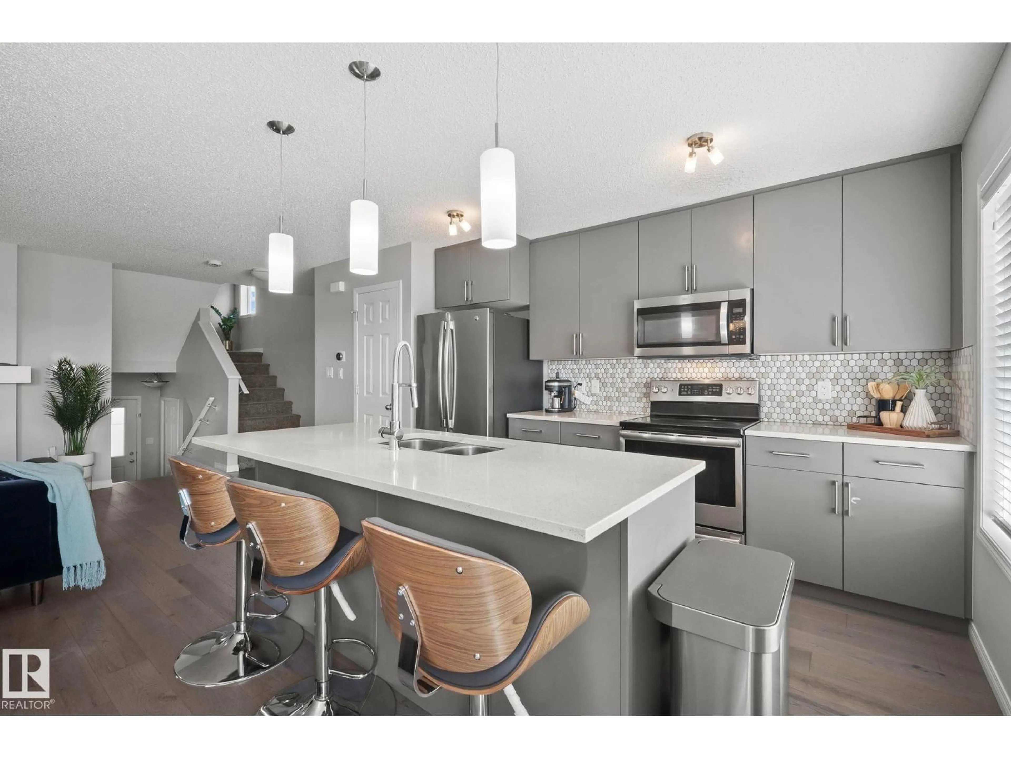 Contemporary kitchen, unknown for SW - 8511 24 AVE, Edmonton Alberta T6X2G3