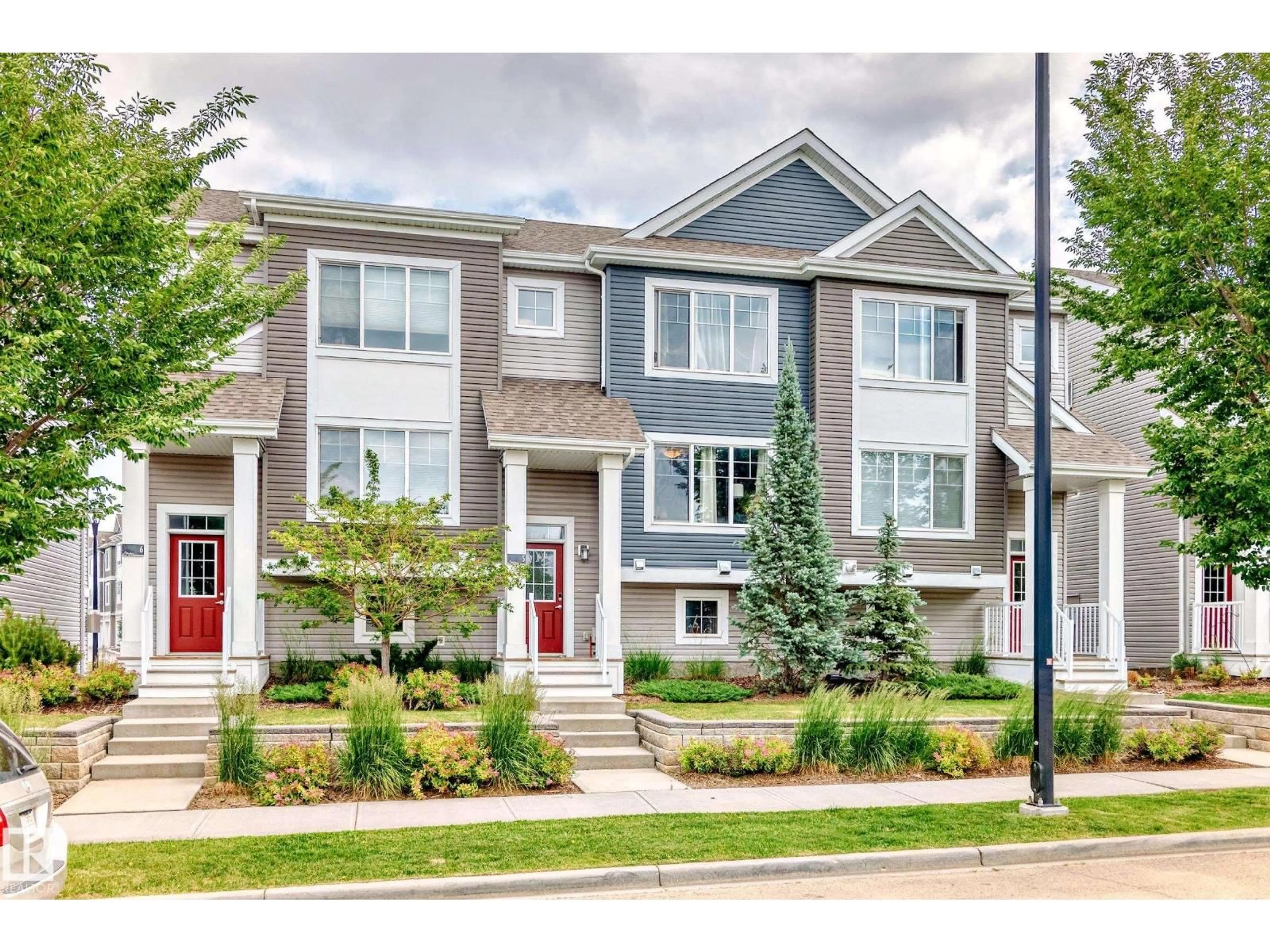 Home with vinyl exterior material, street for #5 - 1391 STARLING DR, Edmonton Alberta T5S0L3