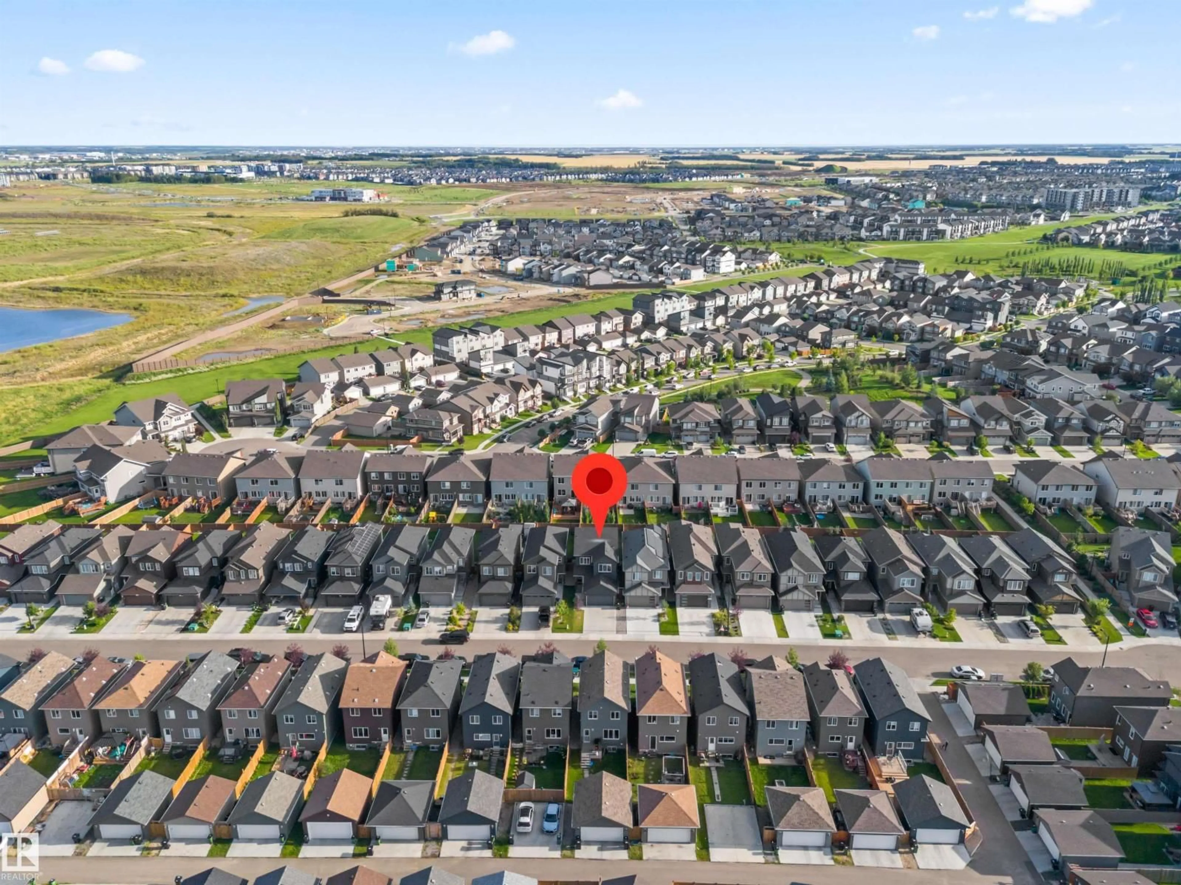 A pic from outside/outdoor area/front of a property/back of a property/a pic from drone, unknown for 2100 GRAYDON HILL CR, Edmonton Alberta T6W4K6