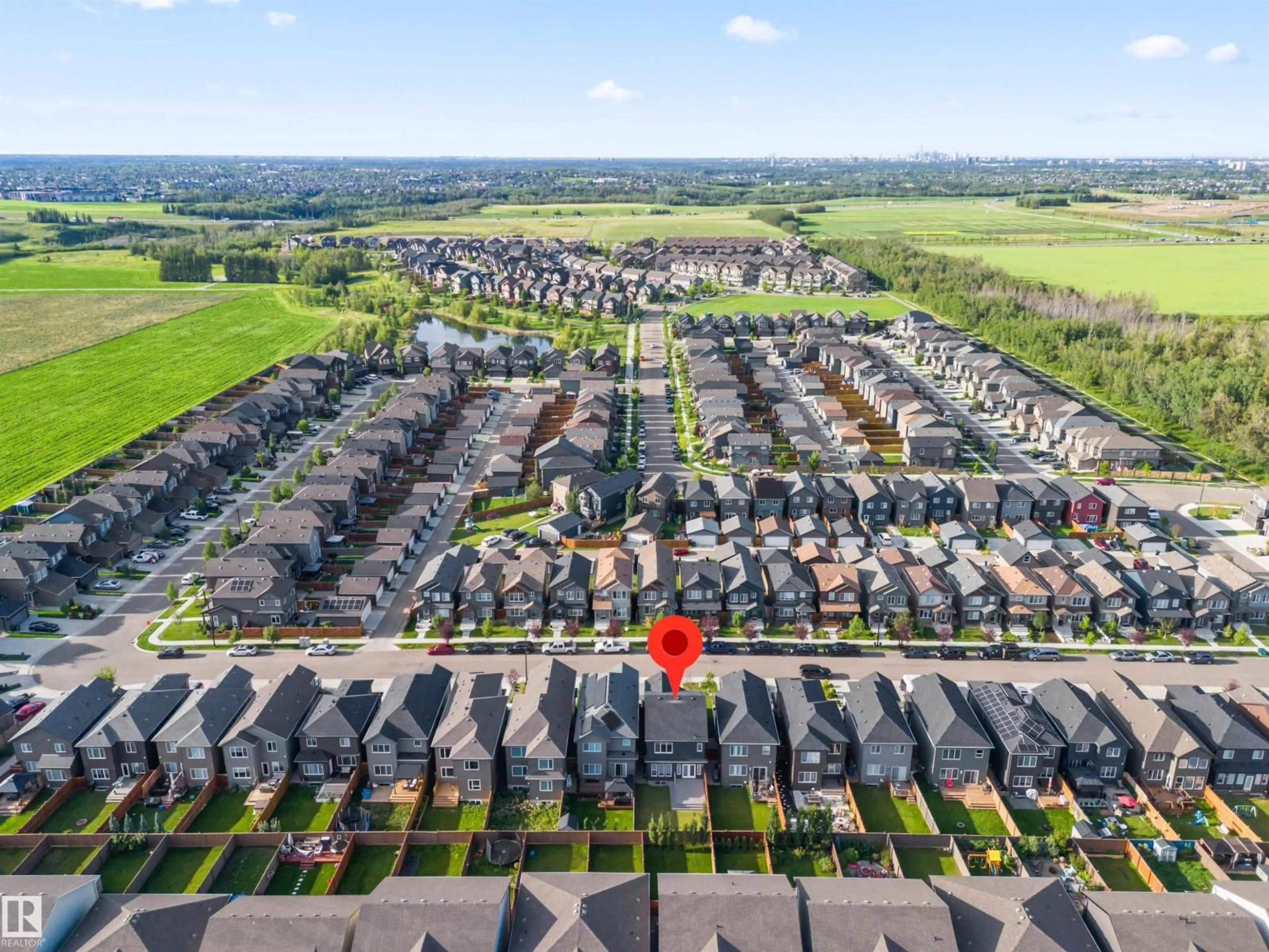 A pic from outside/outdoor area/front of a property/back of a property/a pic from drone, unknown for 2100 GRAYDON HILL CR, Edmonton Alberta T6W4K6