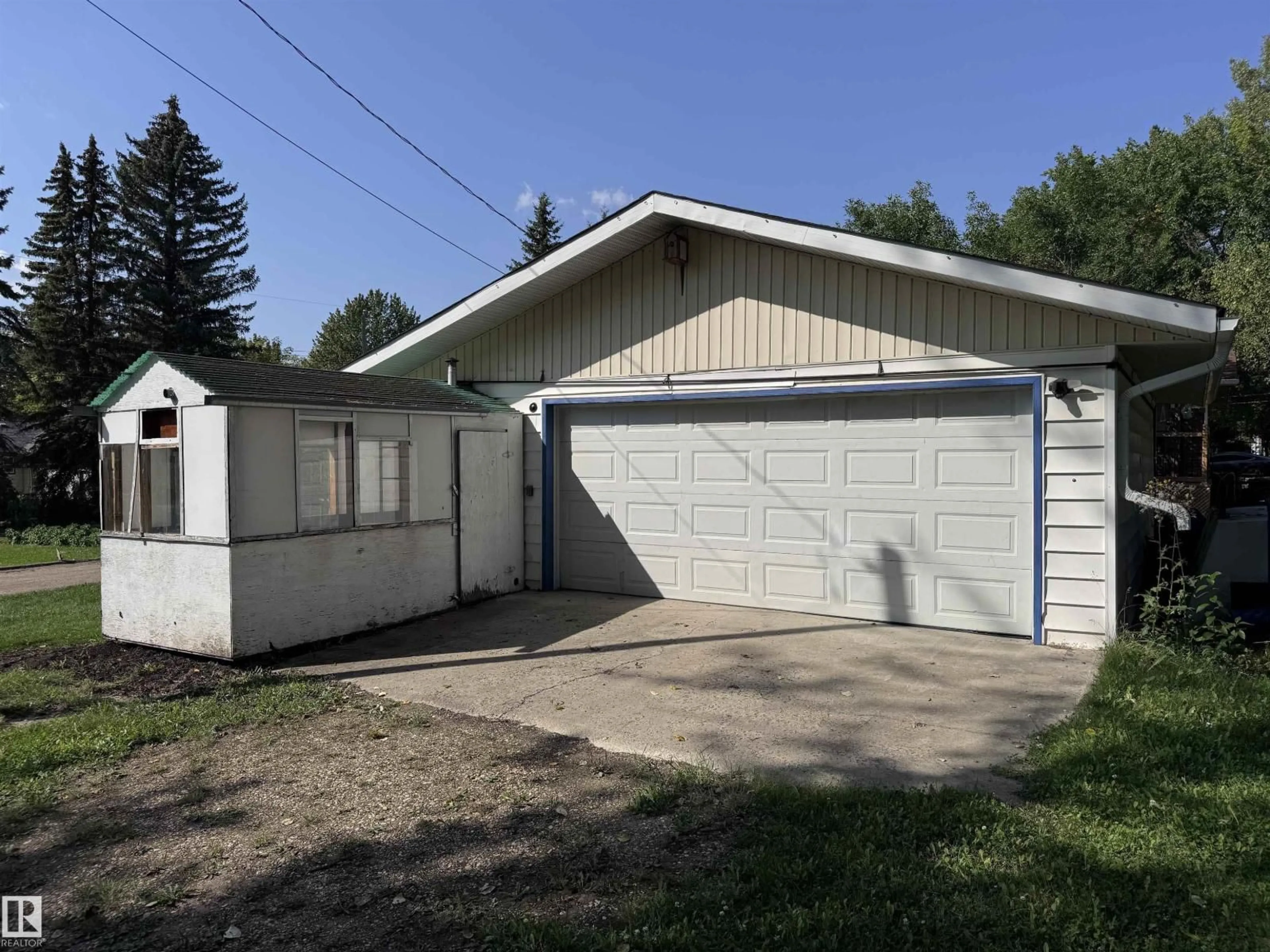 Unknown for 5015 51 AV, Jarvie Alberta T0G1H0