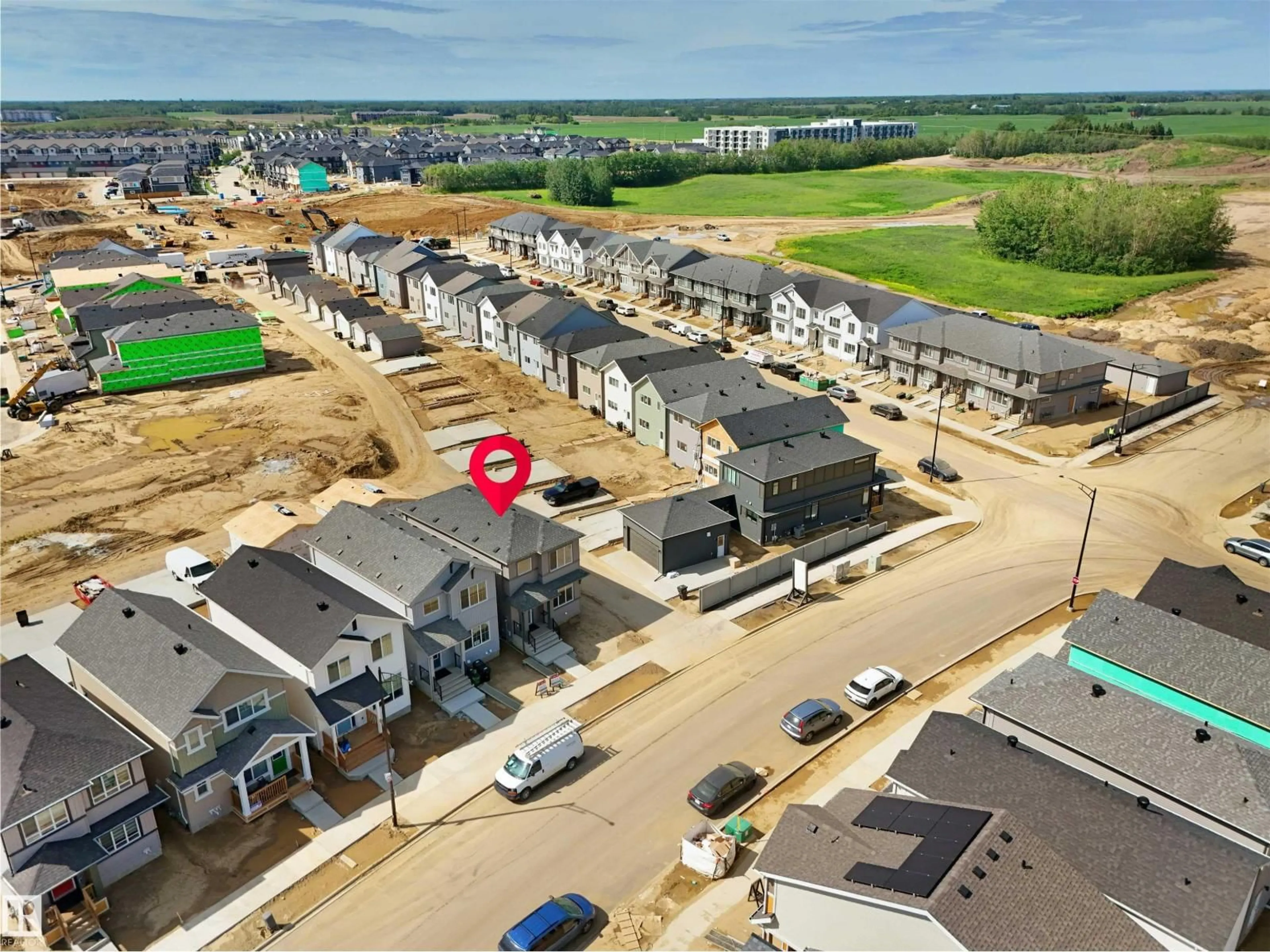 A pic from outside/outdoor area/front of a property/back of a property/a pic from drone, street for 22519 88 AVE, Edmonton Alberta T5T7H8