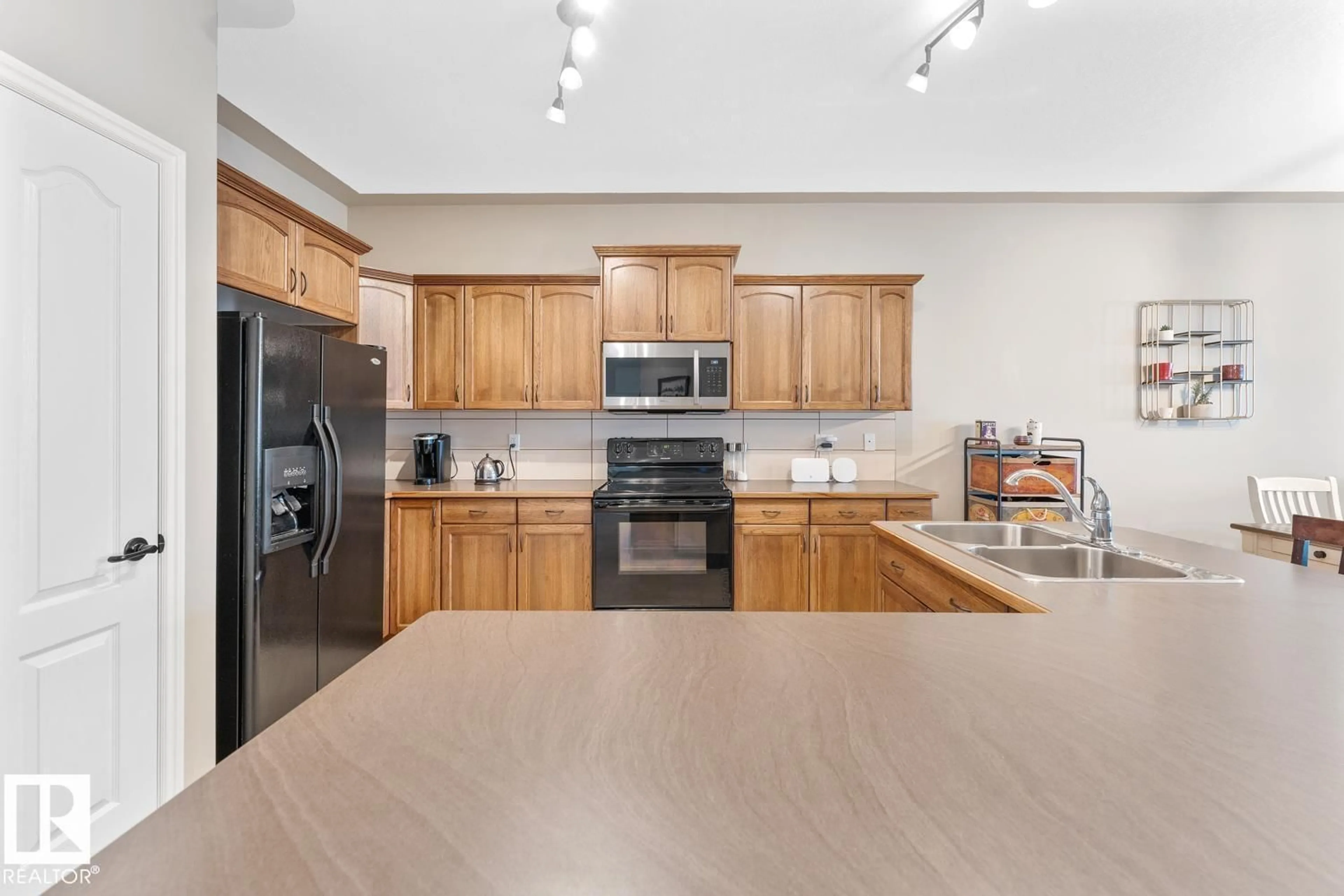 Open concept kitchen, unknown for 4408 38 ST, Bonnyville Town Alberta T9N0A9
