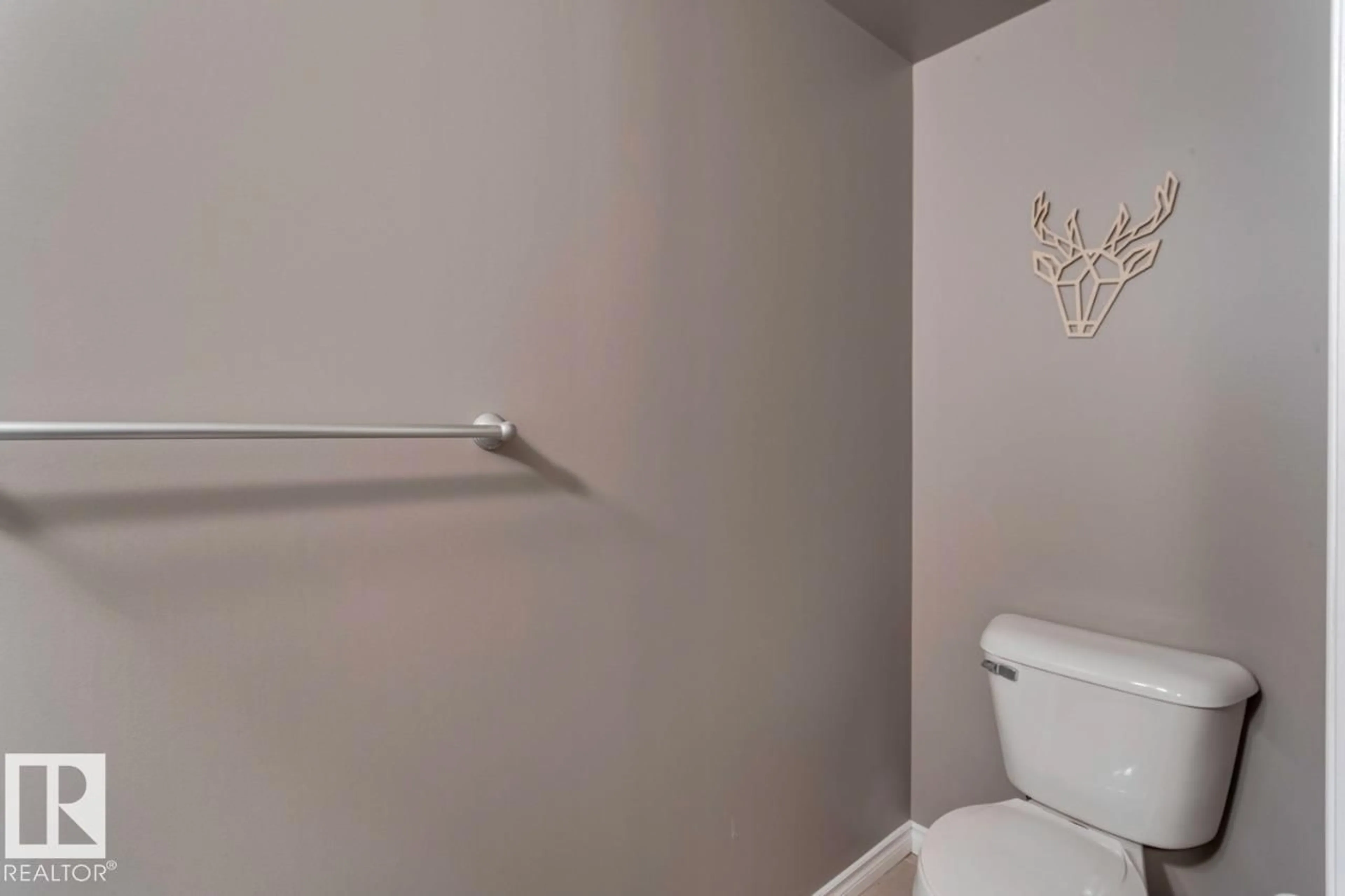 A pic of a room for 904 - 10303 111 ST, Edmonton Alberta T5K0C6