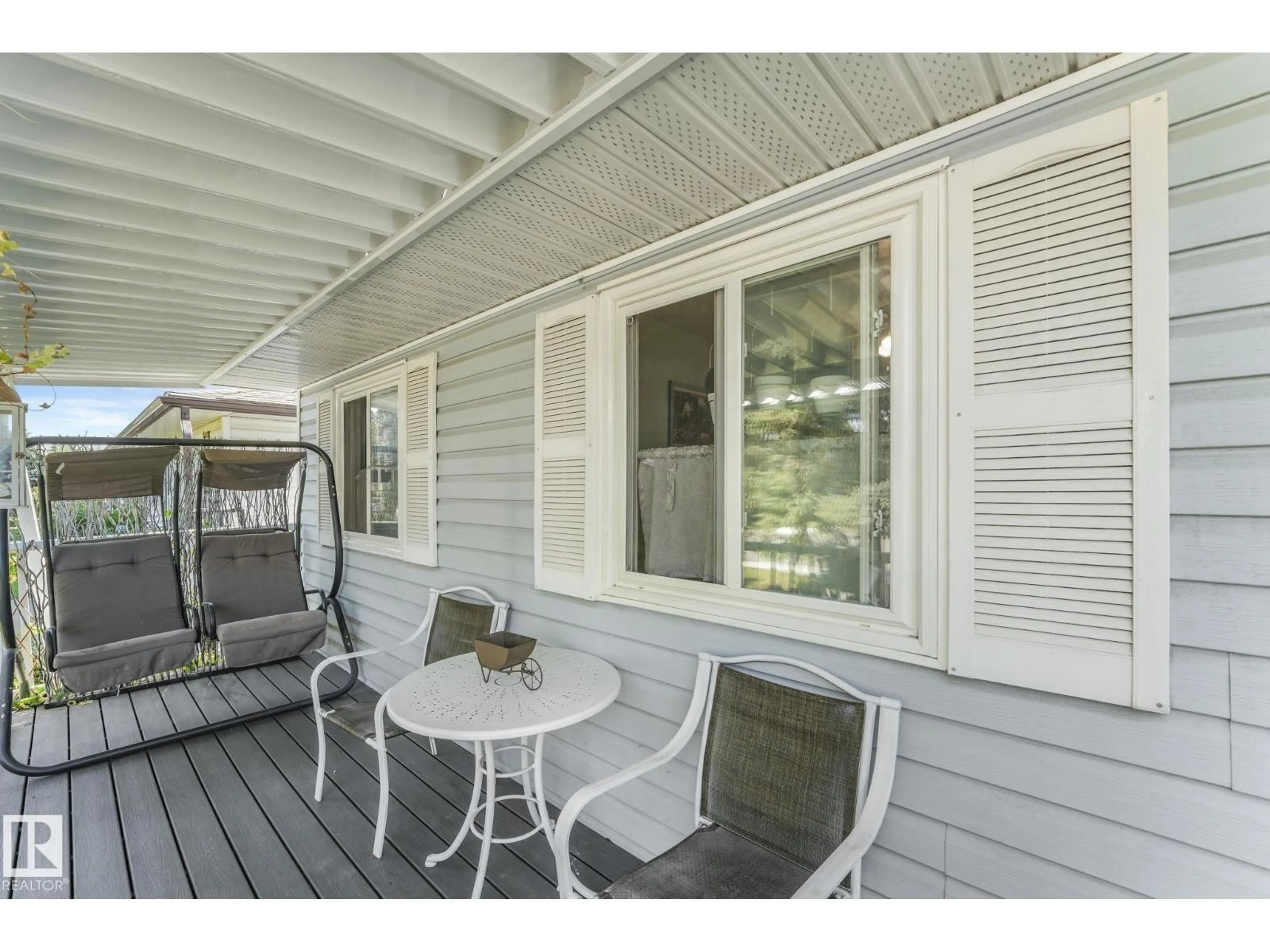 Patio, water/lake/river/ocean view for 9211 130 AV, Edmonton Alberta T5E0S1