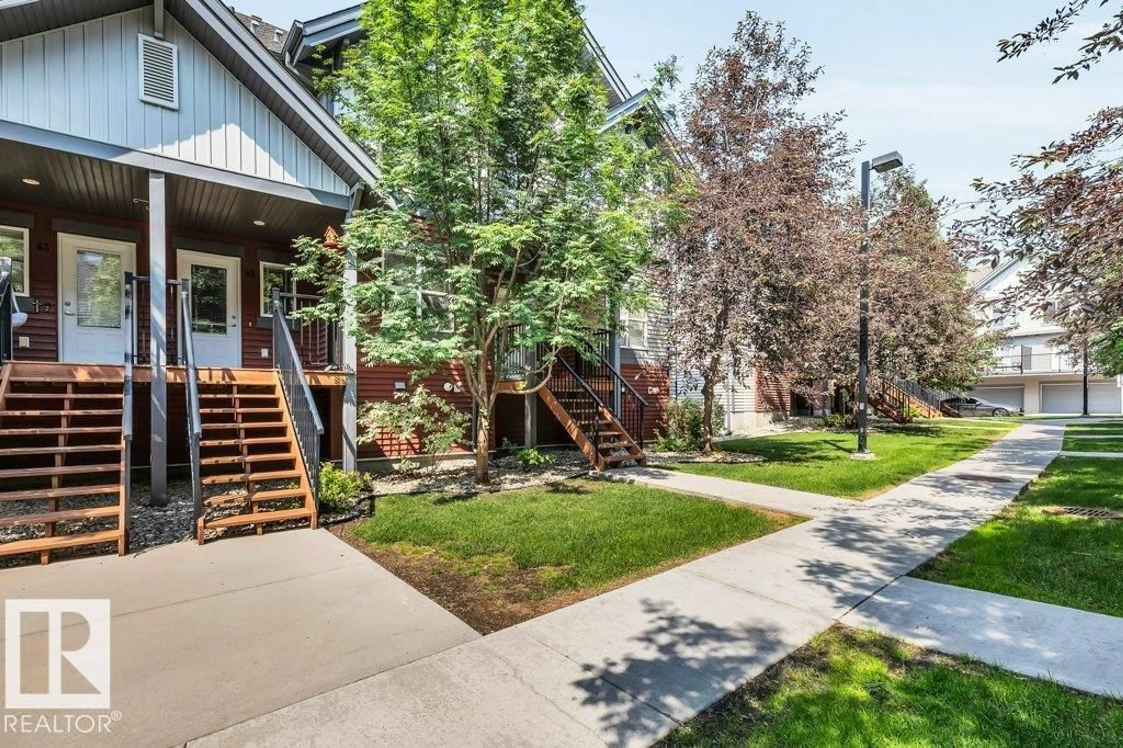 Patio, street for 42 - 655 WATT BV, Edmonton Alberta T6X0Y2