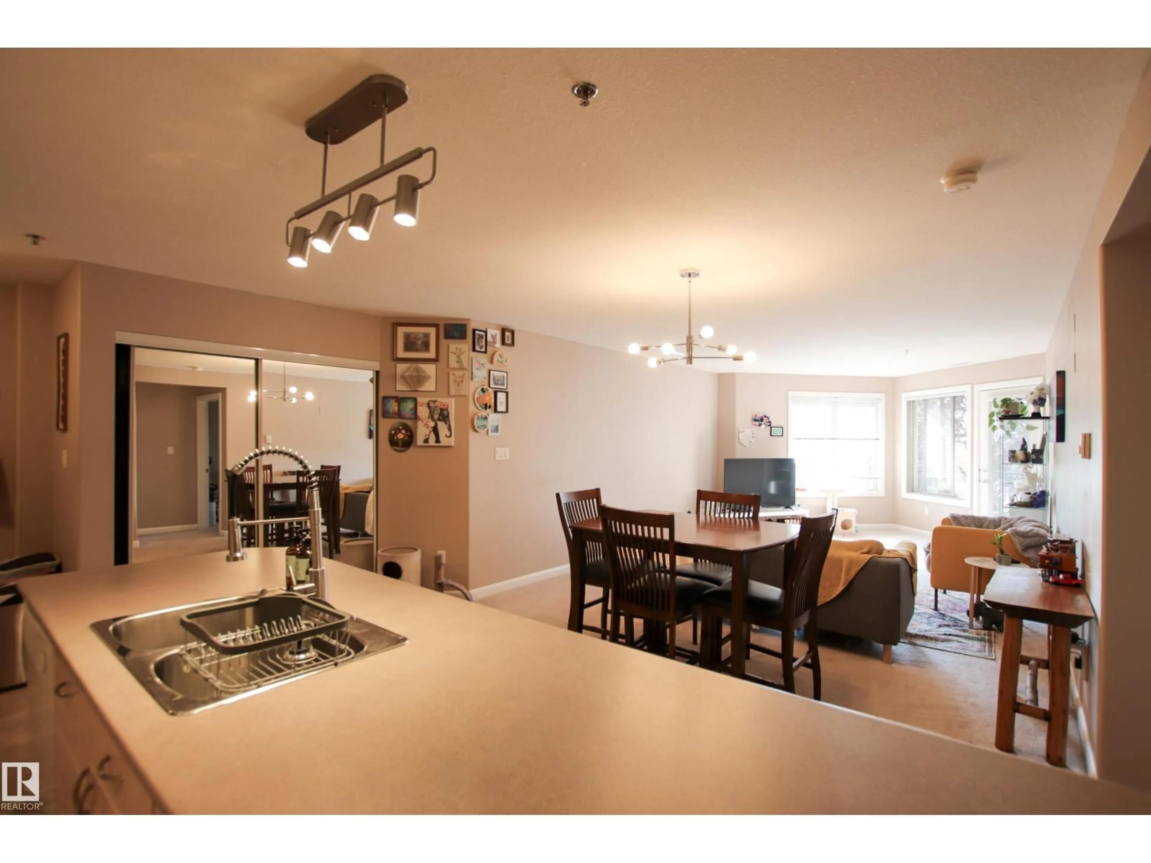 Open concept kitchen, unknown for 232 HOOKE RD, Edmonton Alberta T5A5J5