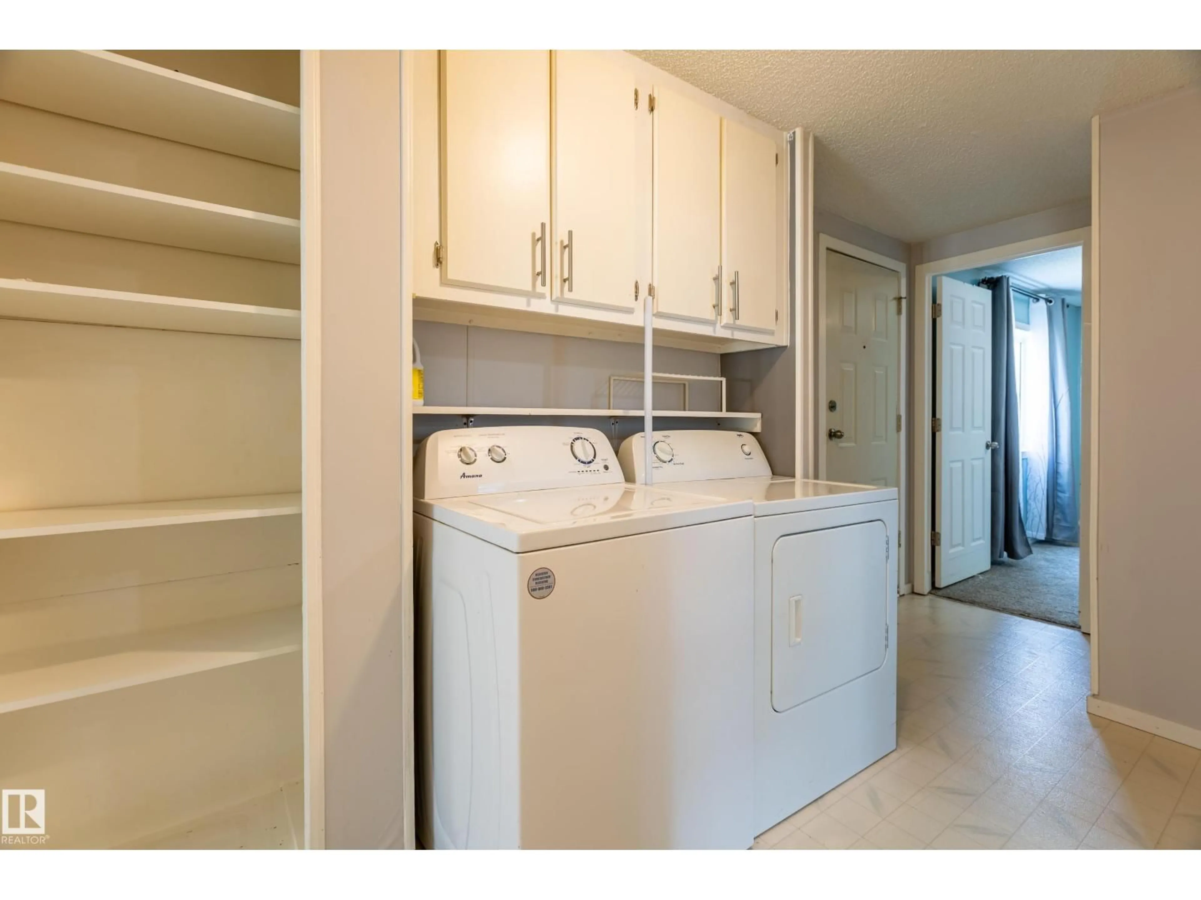 Laundry room for 5 - 10410 101A ST, Morinville Alberta T8R1A1