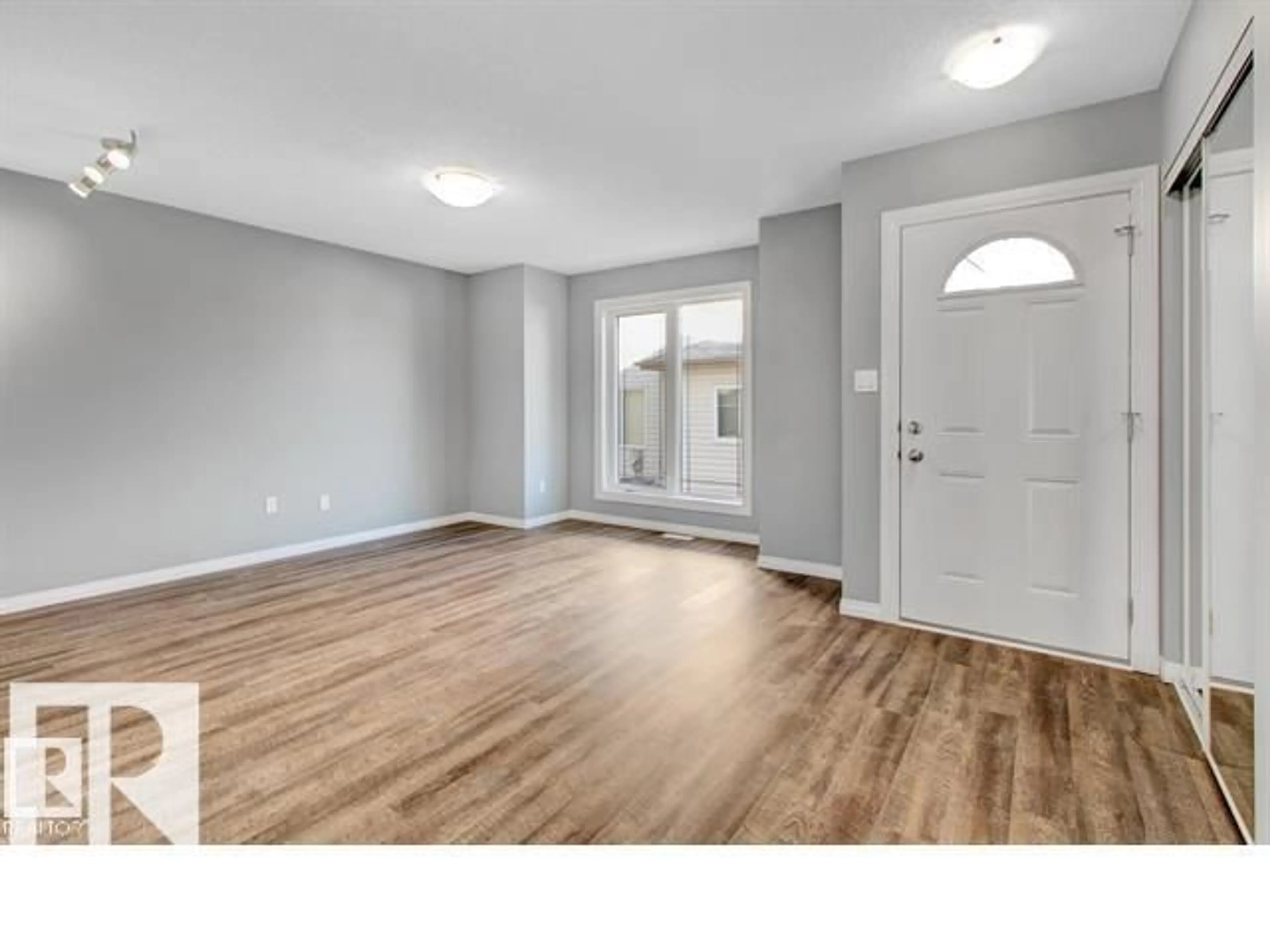 Unknown for 3941 38 ST, Edmonton Alberta T6L6S9