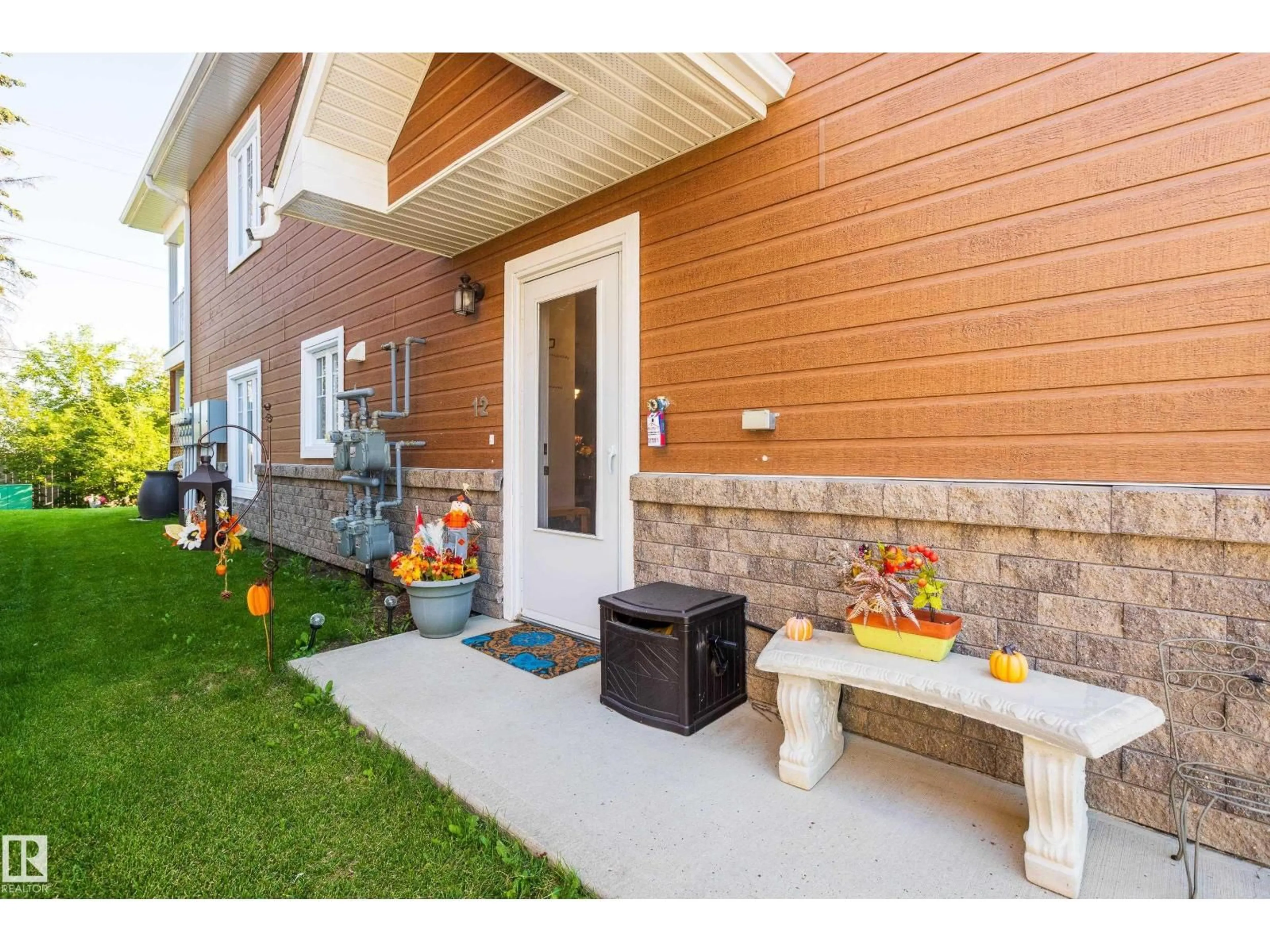 Unknown for 12 10105 101 AV, Morinville Alberta T8R1A6