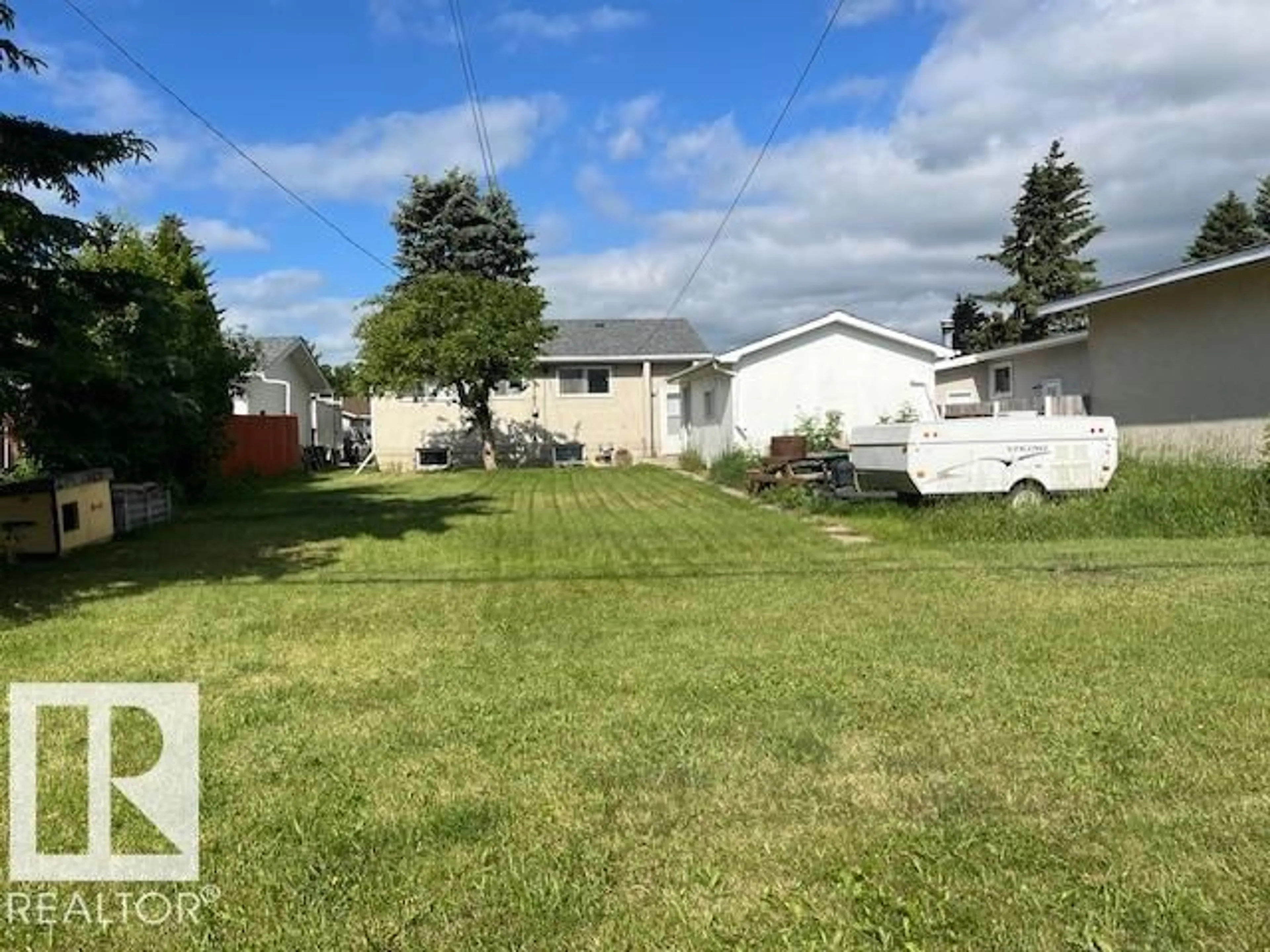 Unknown for 4409 48A ST, Vegreville Alberta T9C1B2