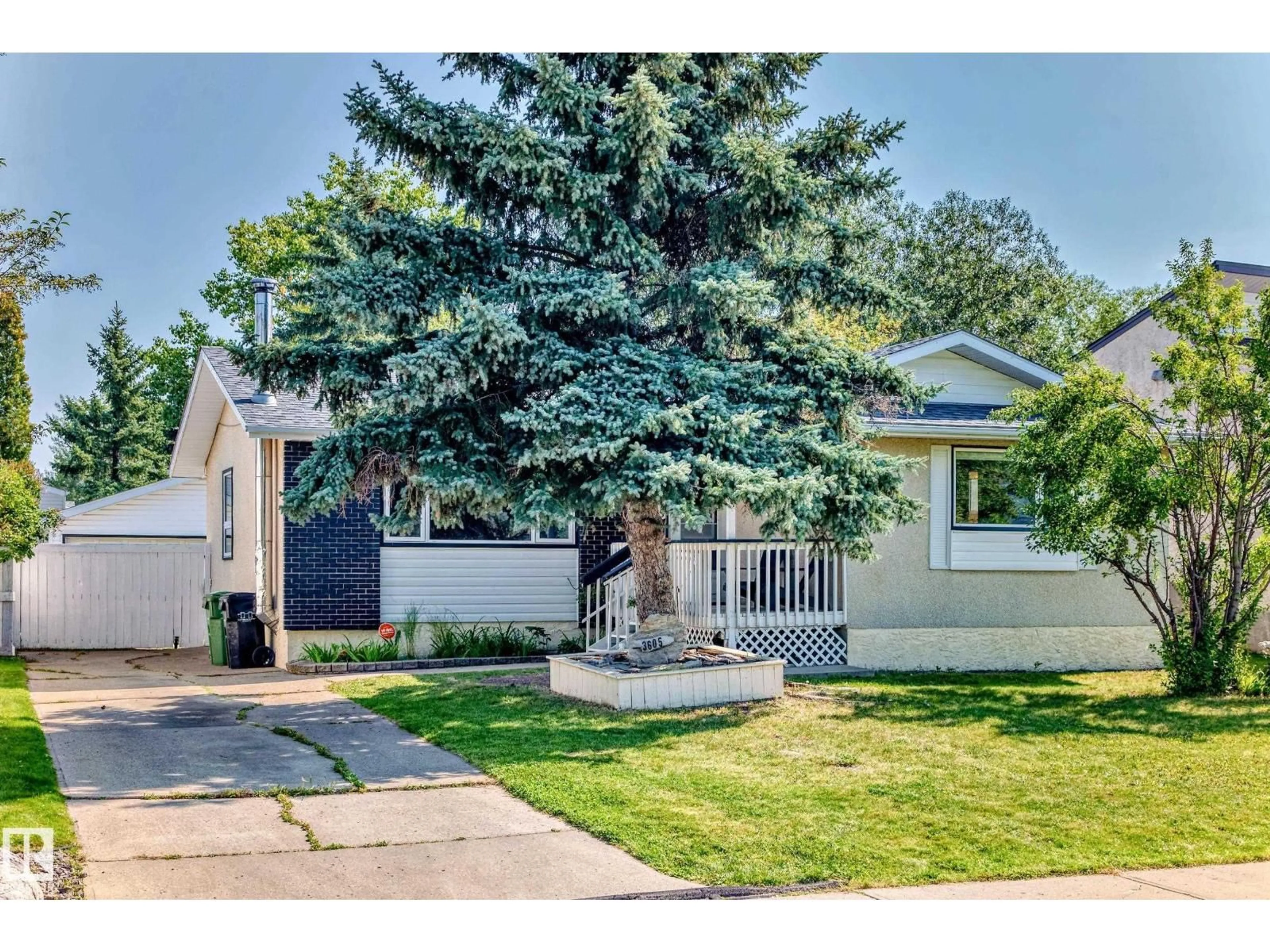Home with vinyl exterior material, street for 3605 41 ST, Leduc Alberta T9E6E2