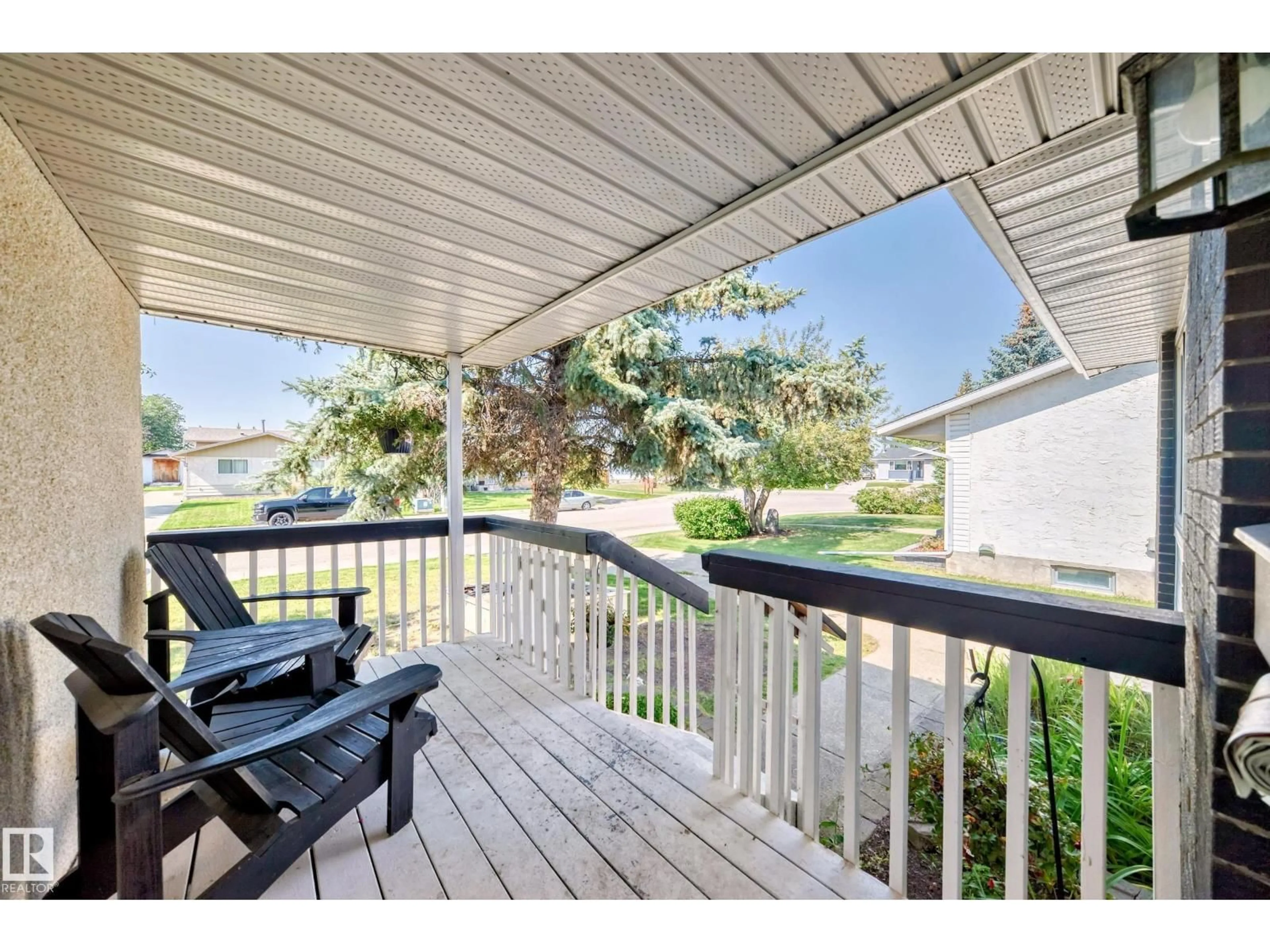 Patio, water/lake/river/ocean view for 3605 41 ST, Leduc Alberta T9E6E2