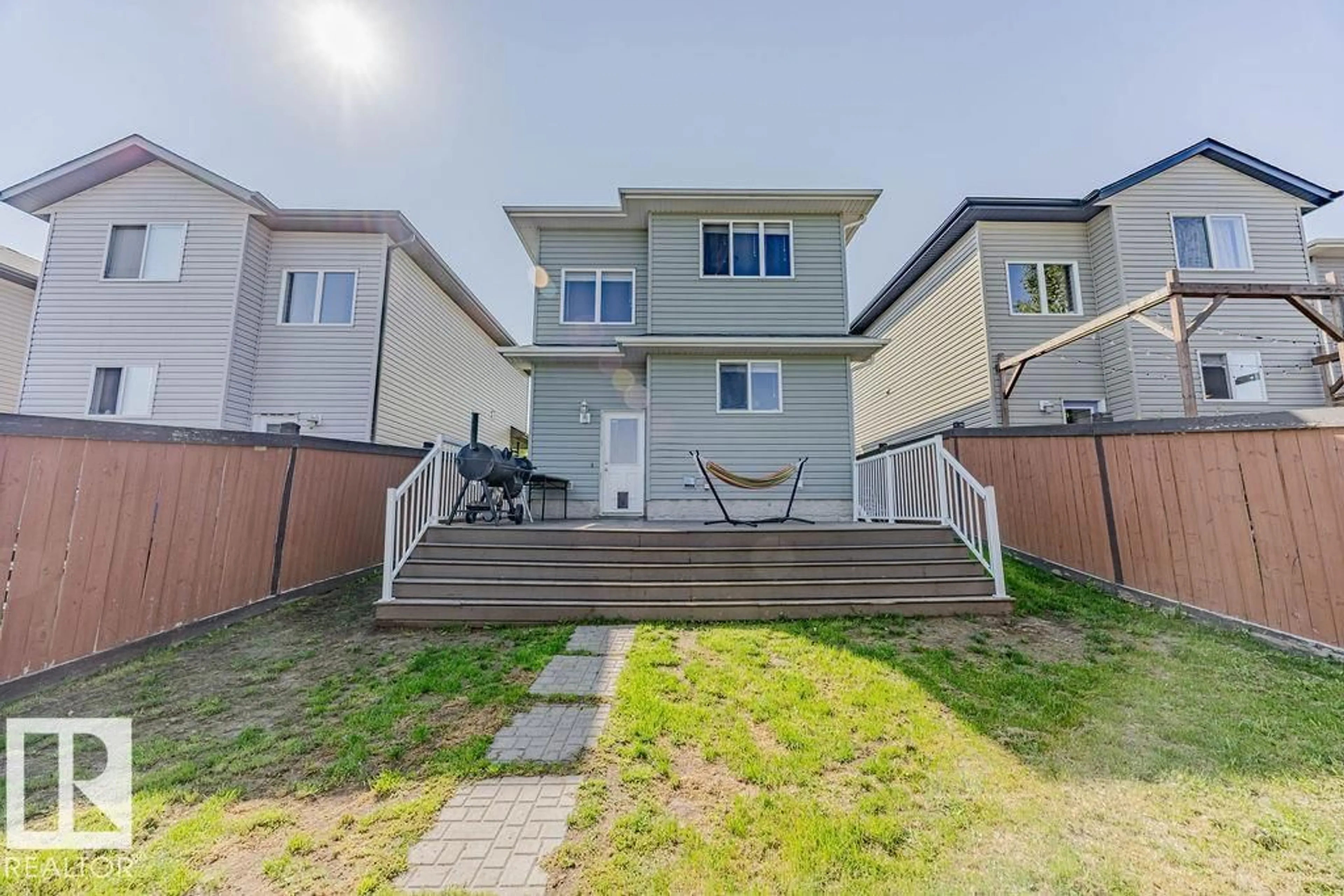 A pic from outside/outdoor area/front of a property/back of a property/a pic from drone, street for 56 VIVIAN WY, Spruce Grove Alberta T7X0H3