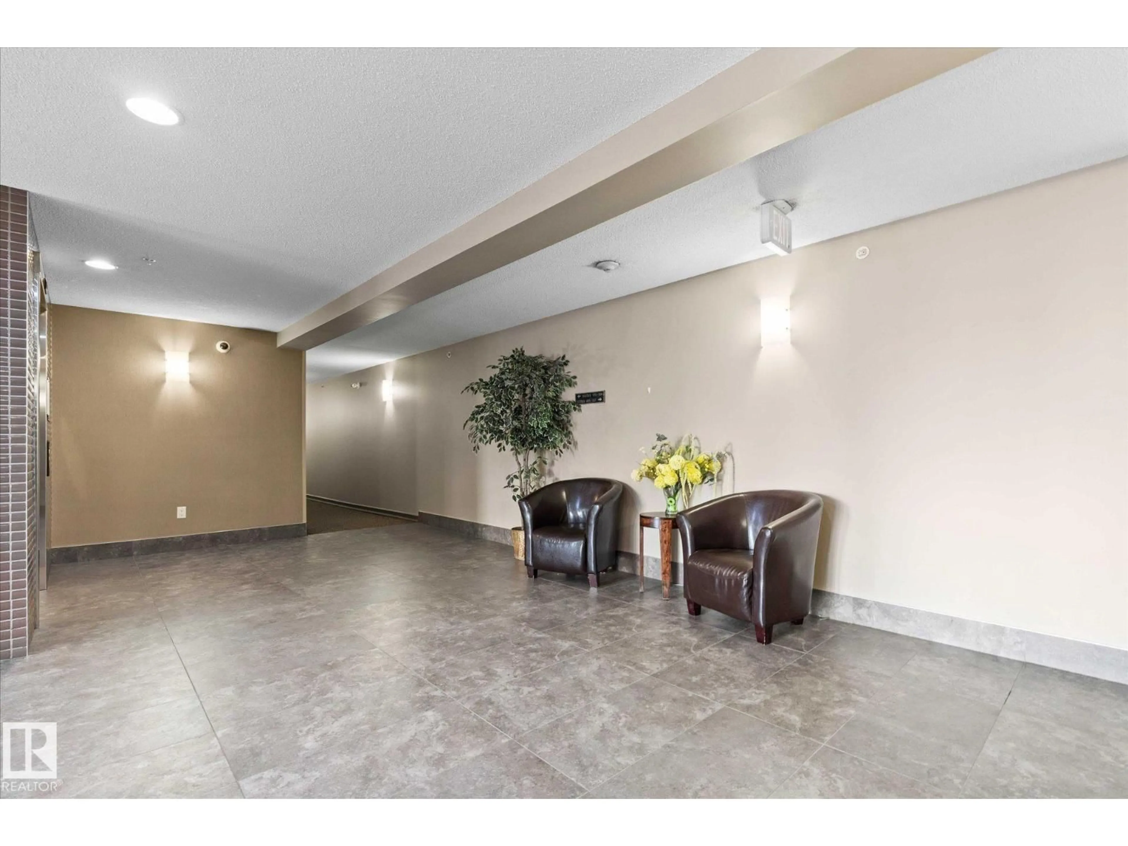 Lobby for #112 - 2208 44 AV, Edmonton Alberta T6T0G6