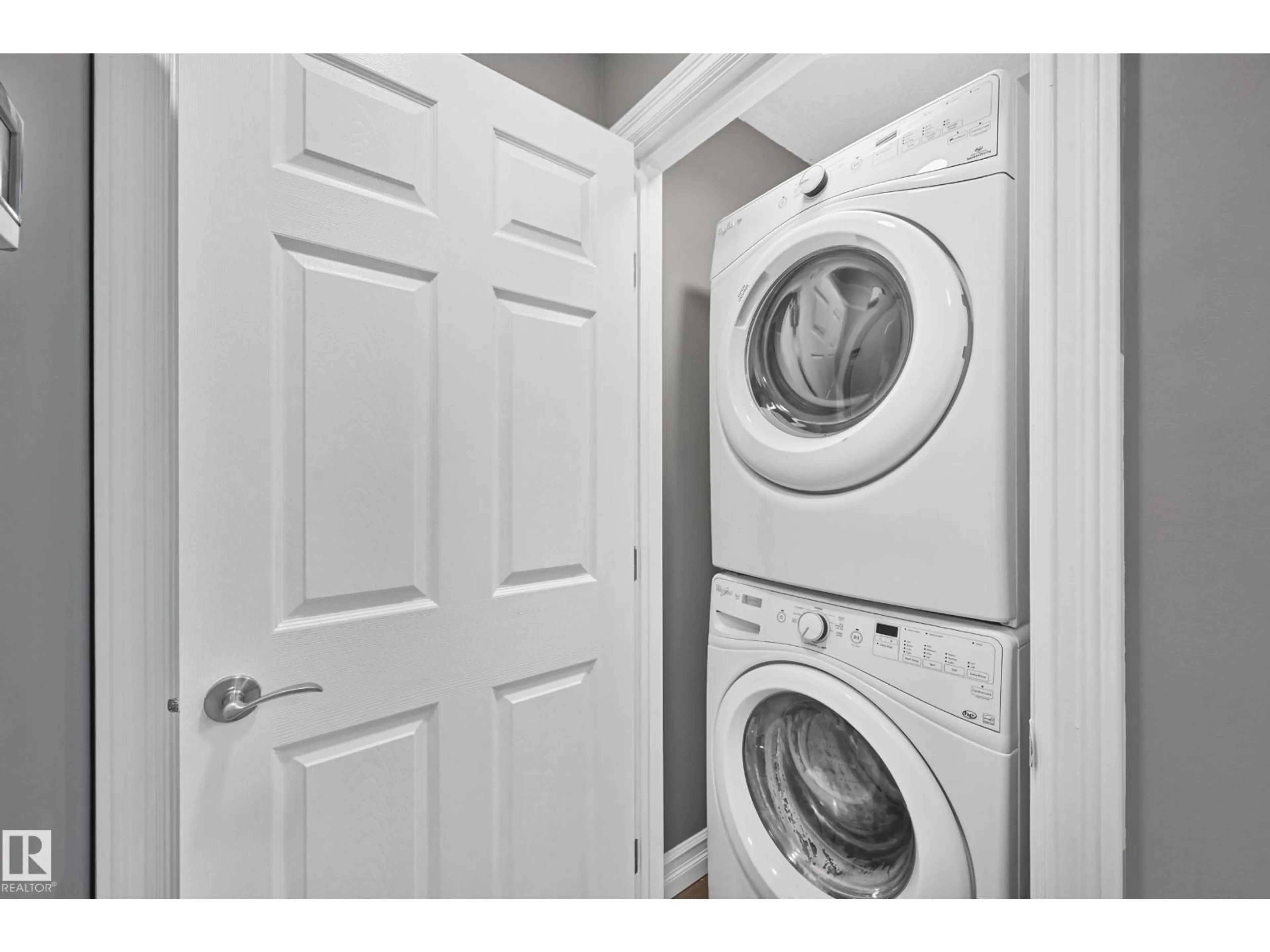 Laundry room for 52 14621 121 ST NW, Edmonton Alberta T5X0H2
