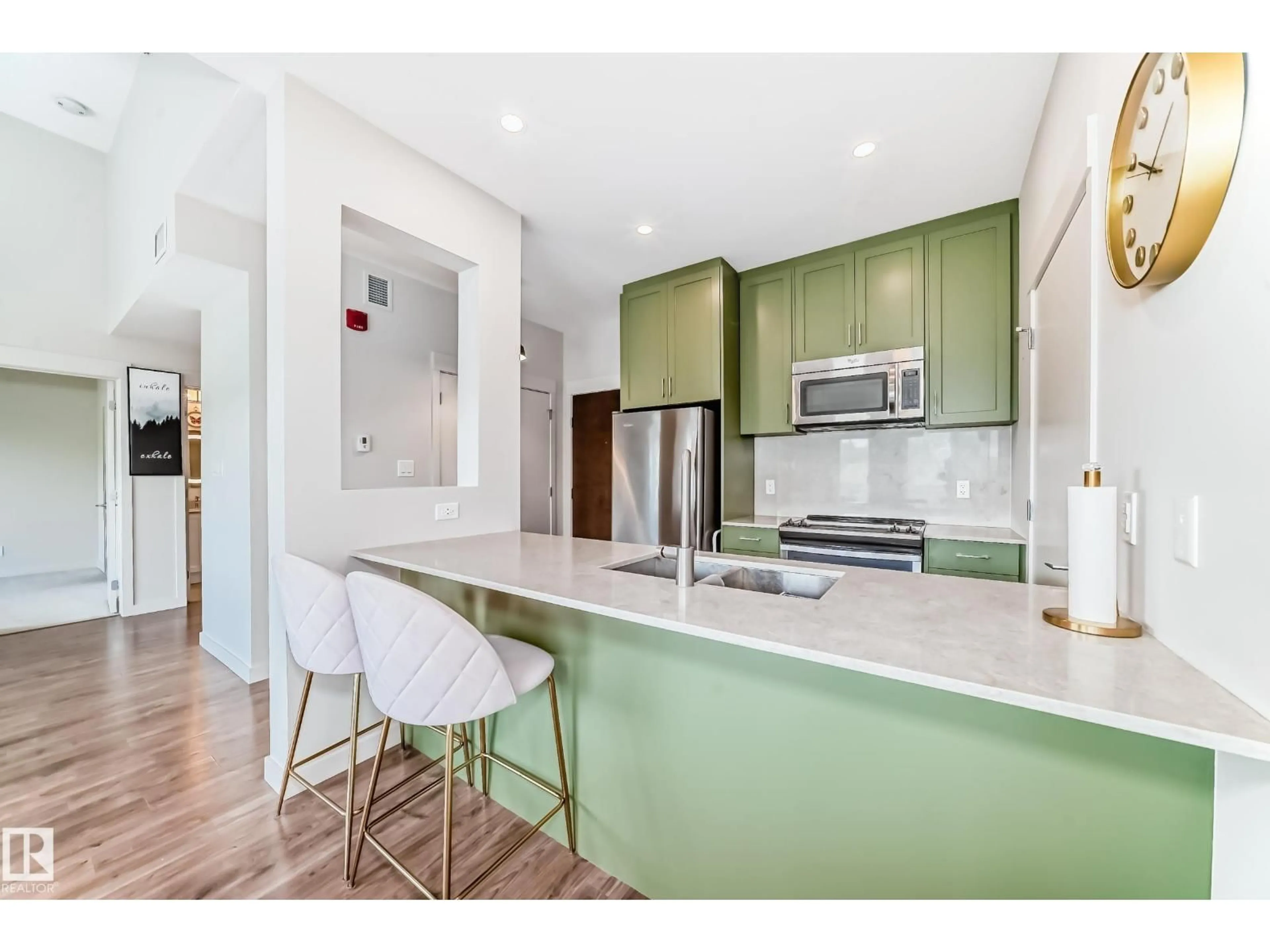 Open concept kitchen, unknown for 506 5 ST LOUIS ST, St. Albert Alberta T8N7Z2