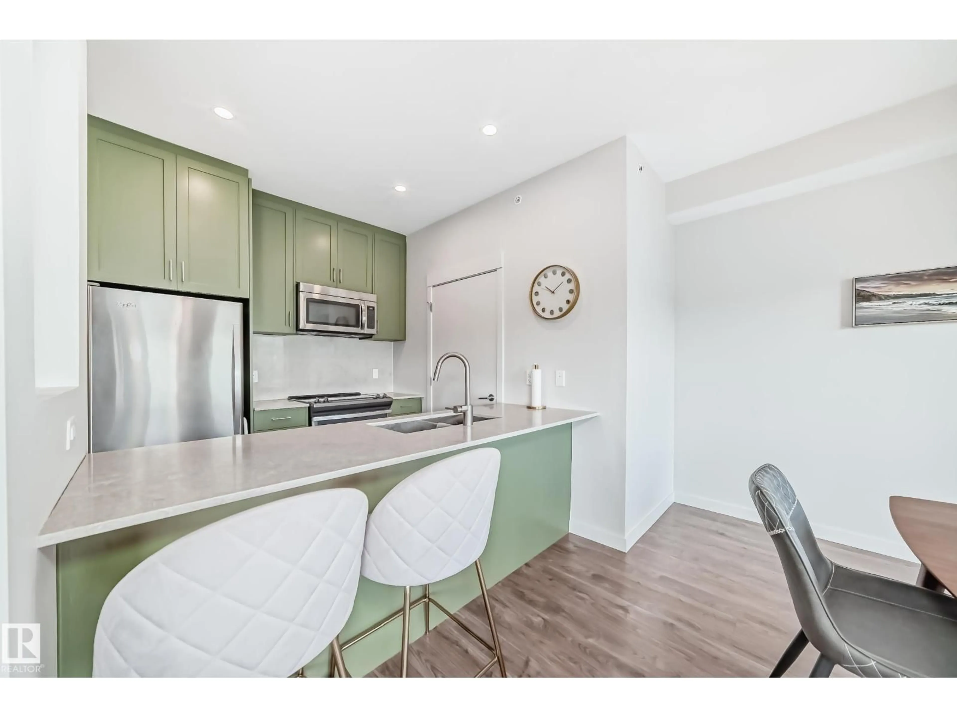 Open concept kitchen, unknown for 506 5 ST LOUIS ST, St. Albert Alberta T8N7Z2