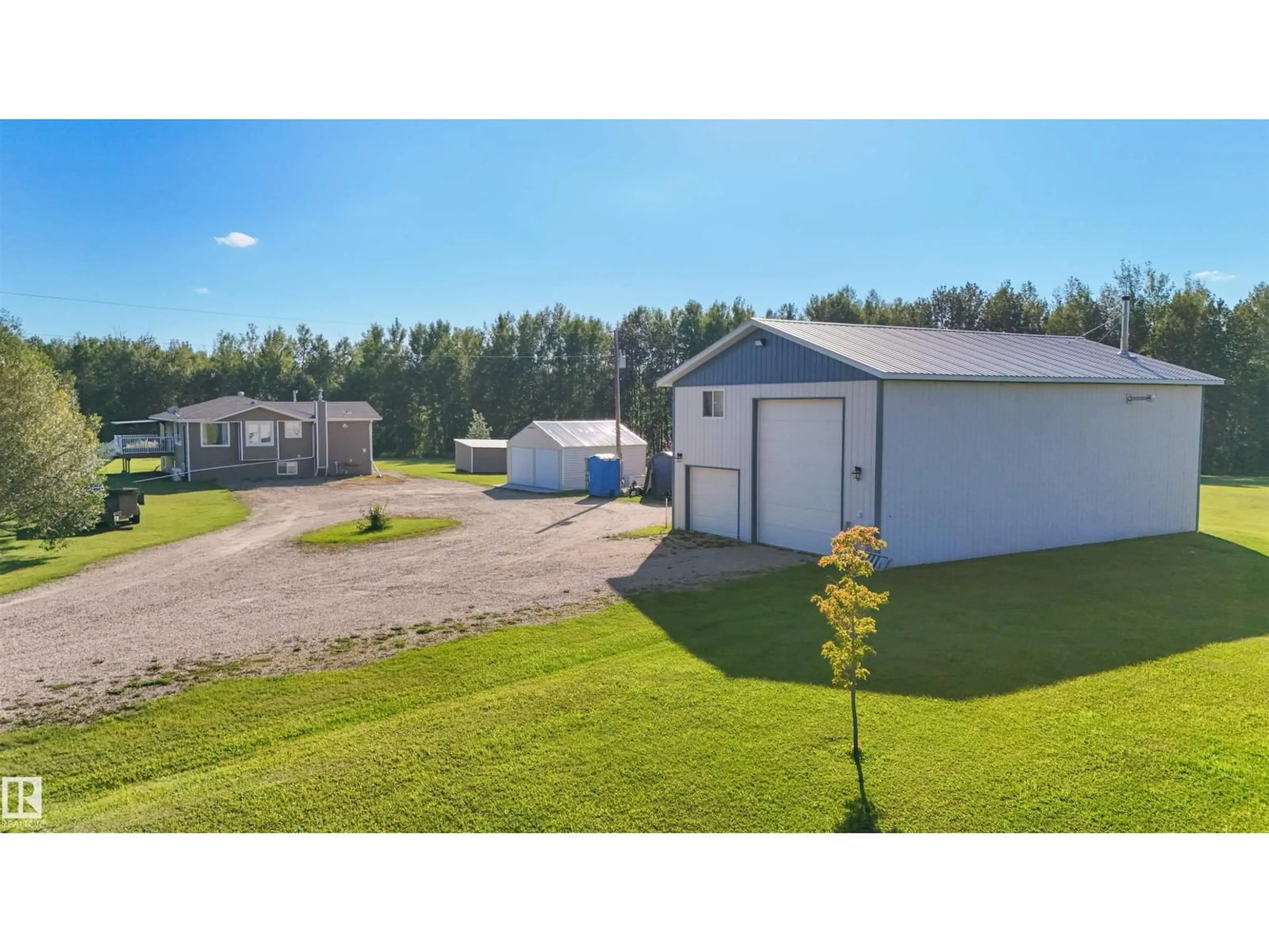 A pic from outside/outdoor area/front of a property/back of a property/a pic from drone, unknown for 49208 RGE RD 84, Rural Brazeau County Alberta T7A2A3