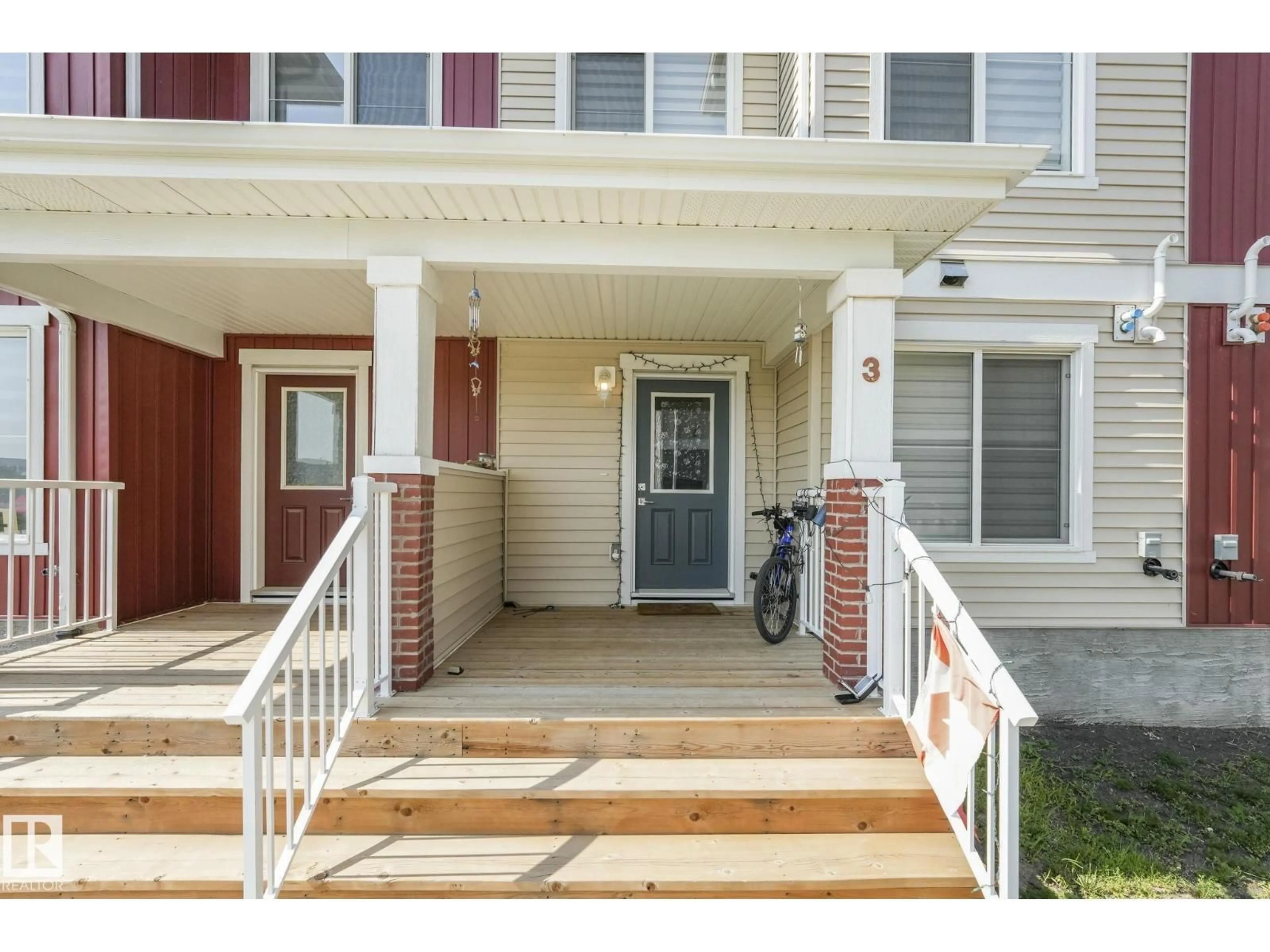 Indoor entryway for #3 - 22786 97 AV, Edmonton Alberta T5T7S6