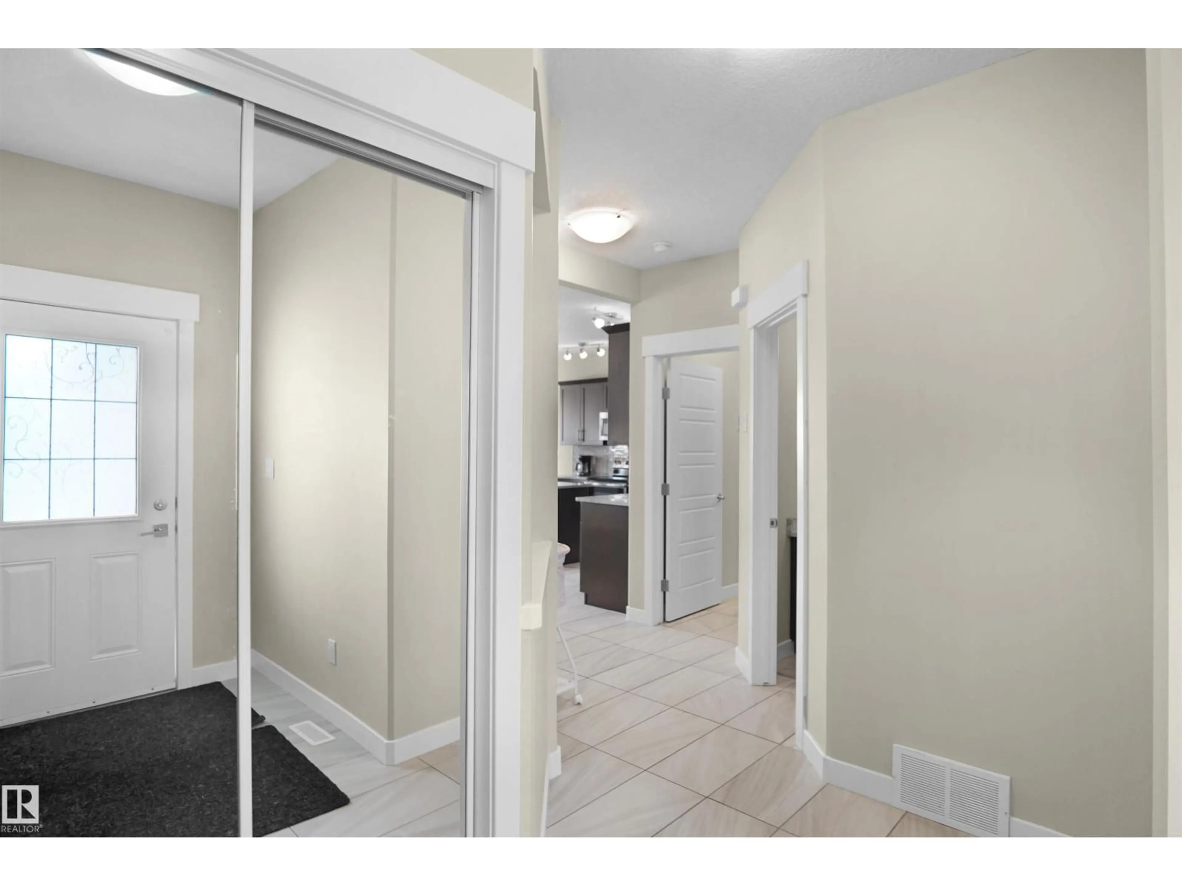 Unknown for 17007 62 ST, Edmonton Alberta T5Y2V9