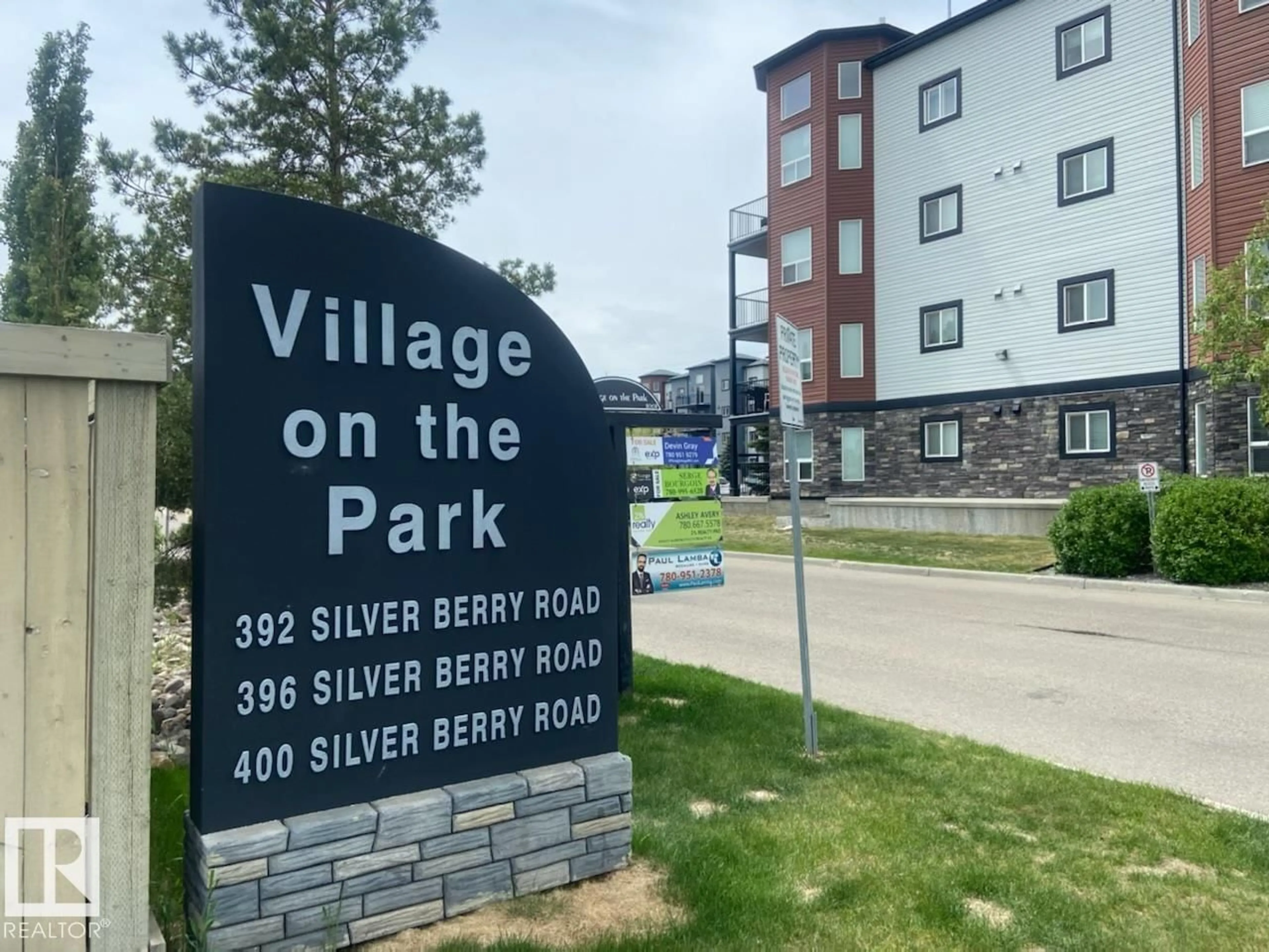 Blurry image for #213 - 400 SILVER BERRY RD, Edmonton Alberta T6T0H1