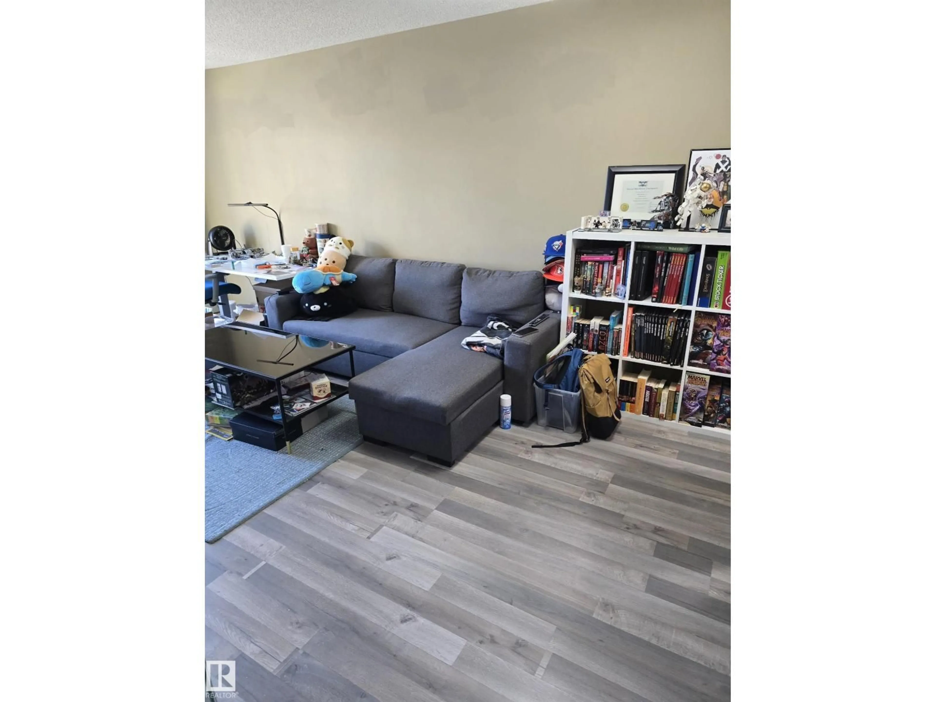 A pic of a room for #403 - 11441 ELLERSLIE RD, Edmonton Alberta T6W1S9