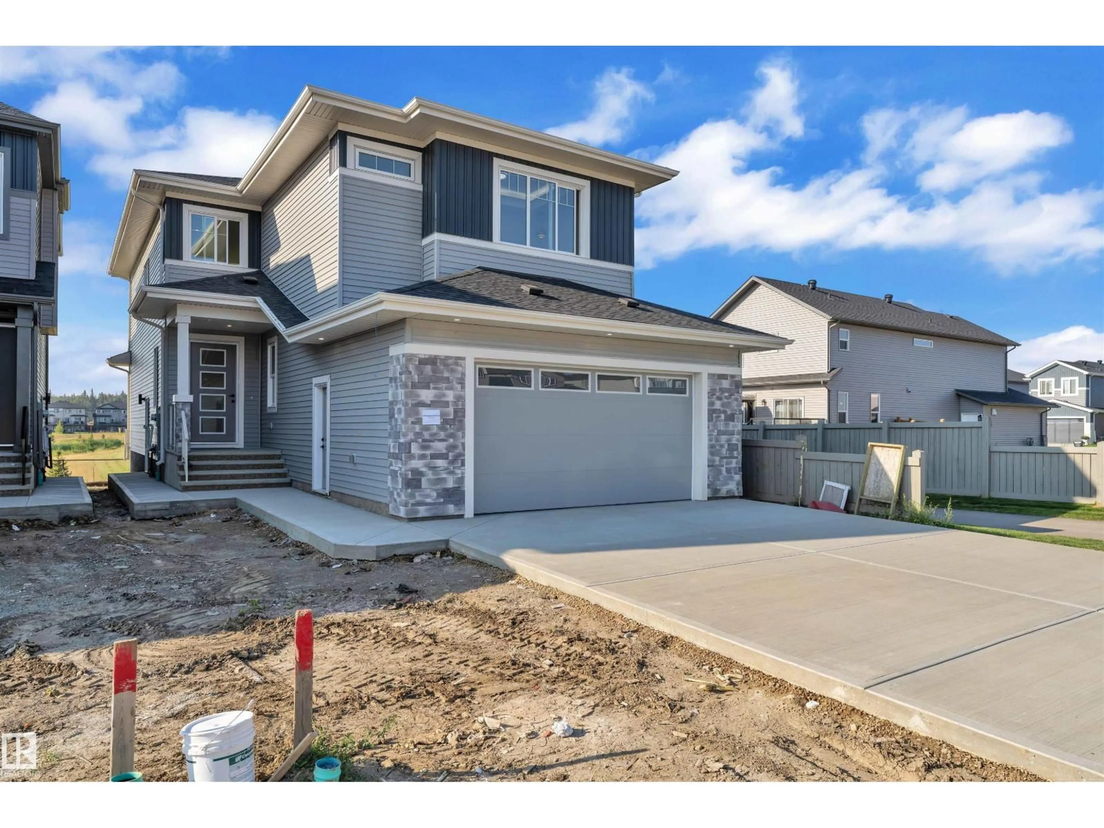 Unknown for 176 CALEDON CRESCENT, Spruce Grove Alberta T7X4E3