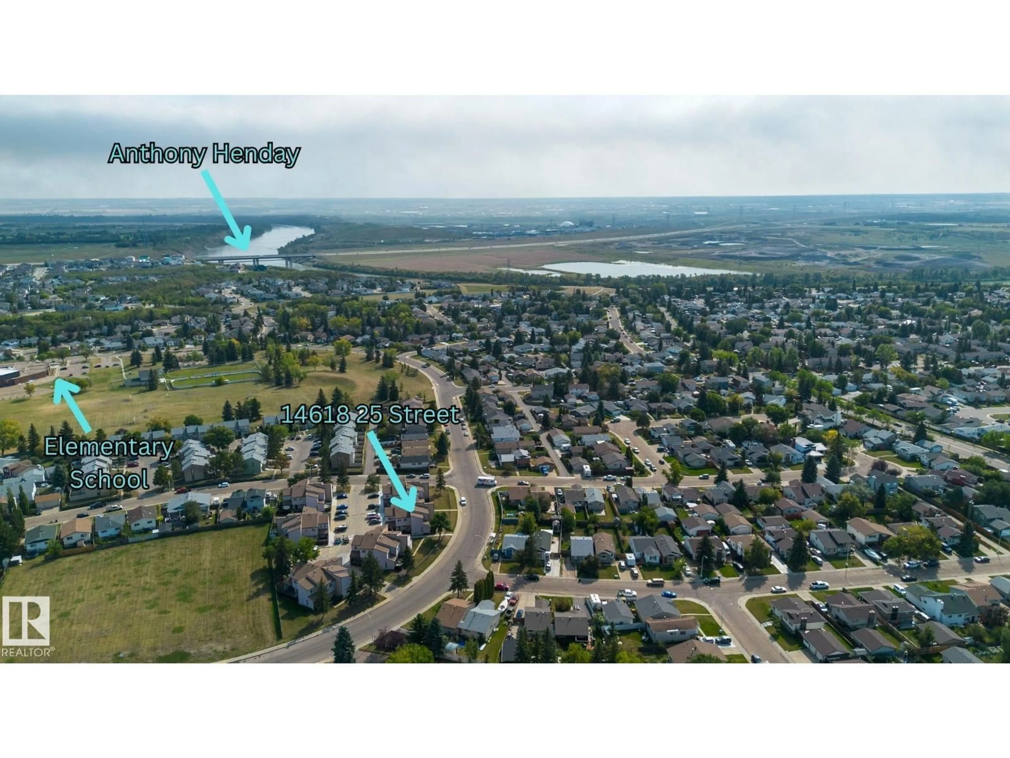A pic from outside/outdoor area/front of a property/back of a property/a pic from drone, unknown for 14618 25 ST, Edmonton Alberta T5Y1X4