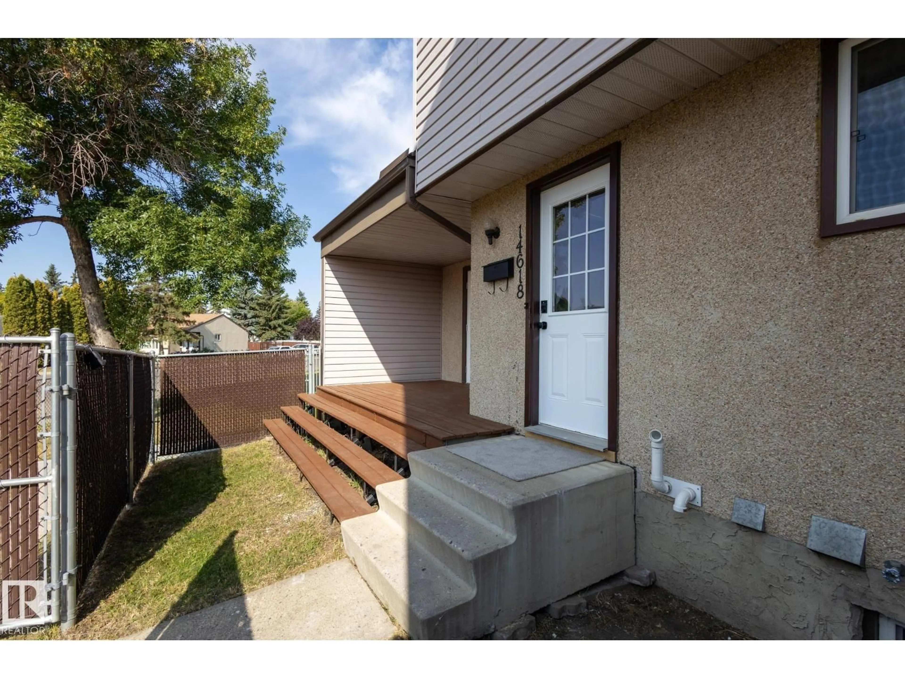 Patio, street for 14618 25 ST, Edmonton Alberta T5Y1X4