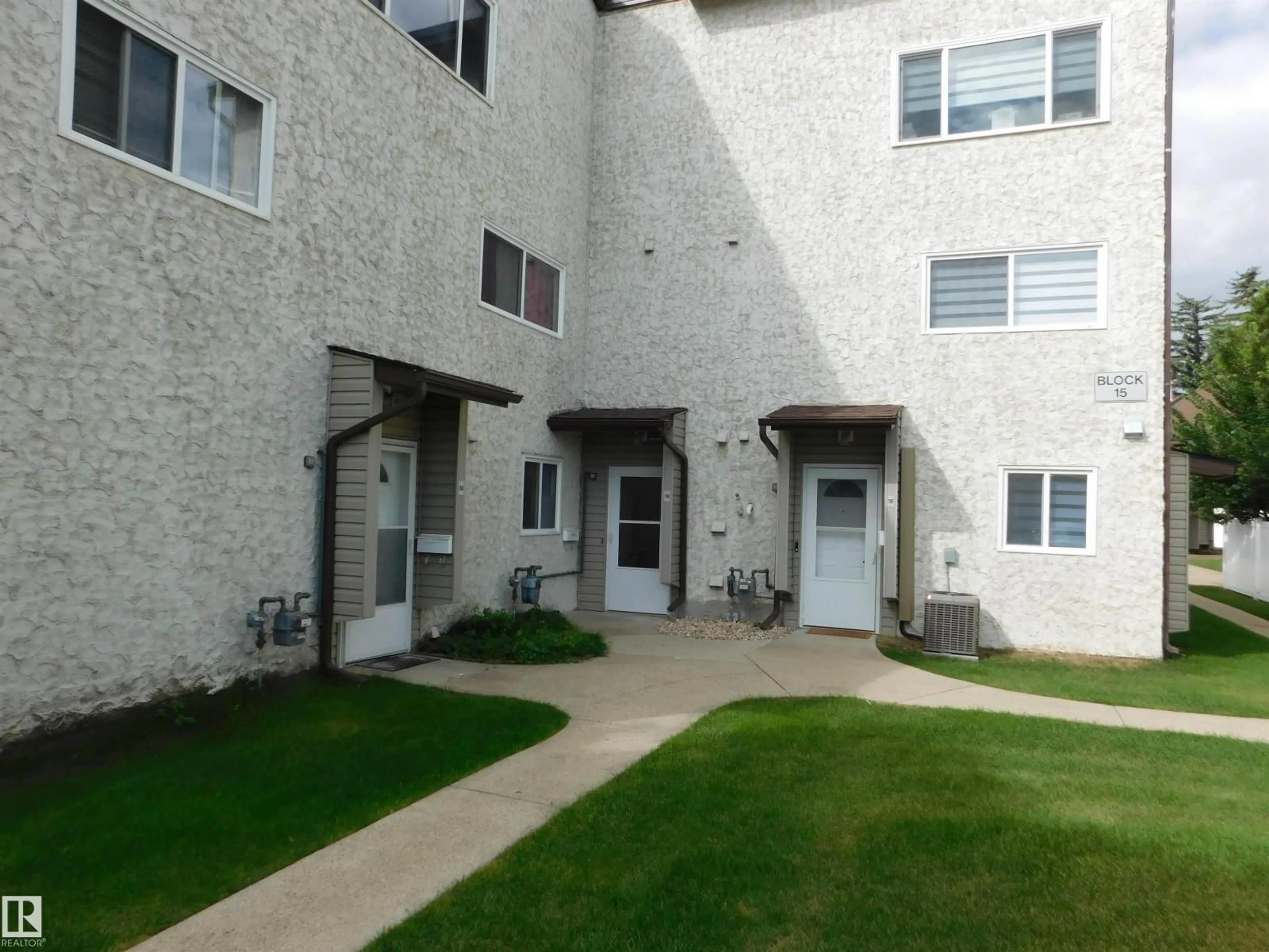 Unknown for NW - 15E MEADOWLARK VILLAGE, Edmonton Alberta T5R5X3
