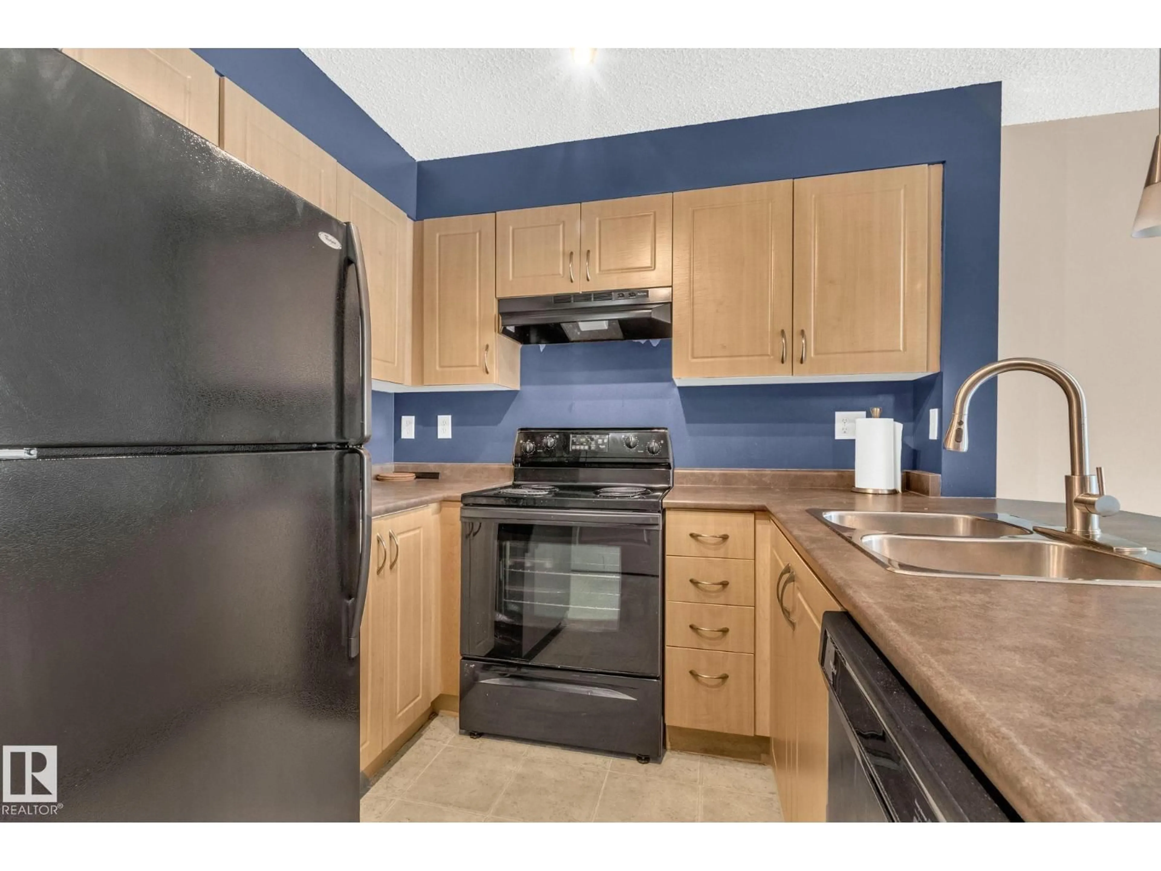 Standard kitchen, unknown for #305 - 11441 ELLERSLIE RD, Edmonton Alberta T6W1S9