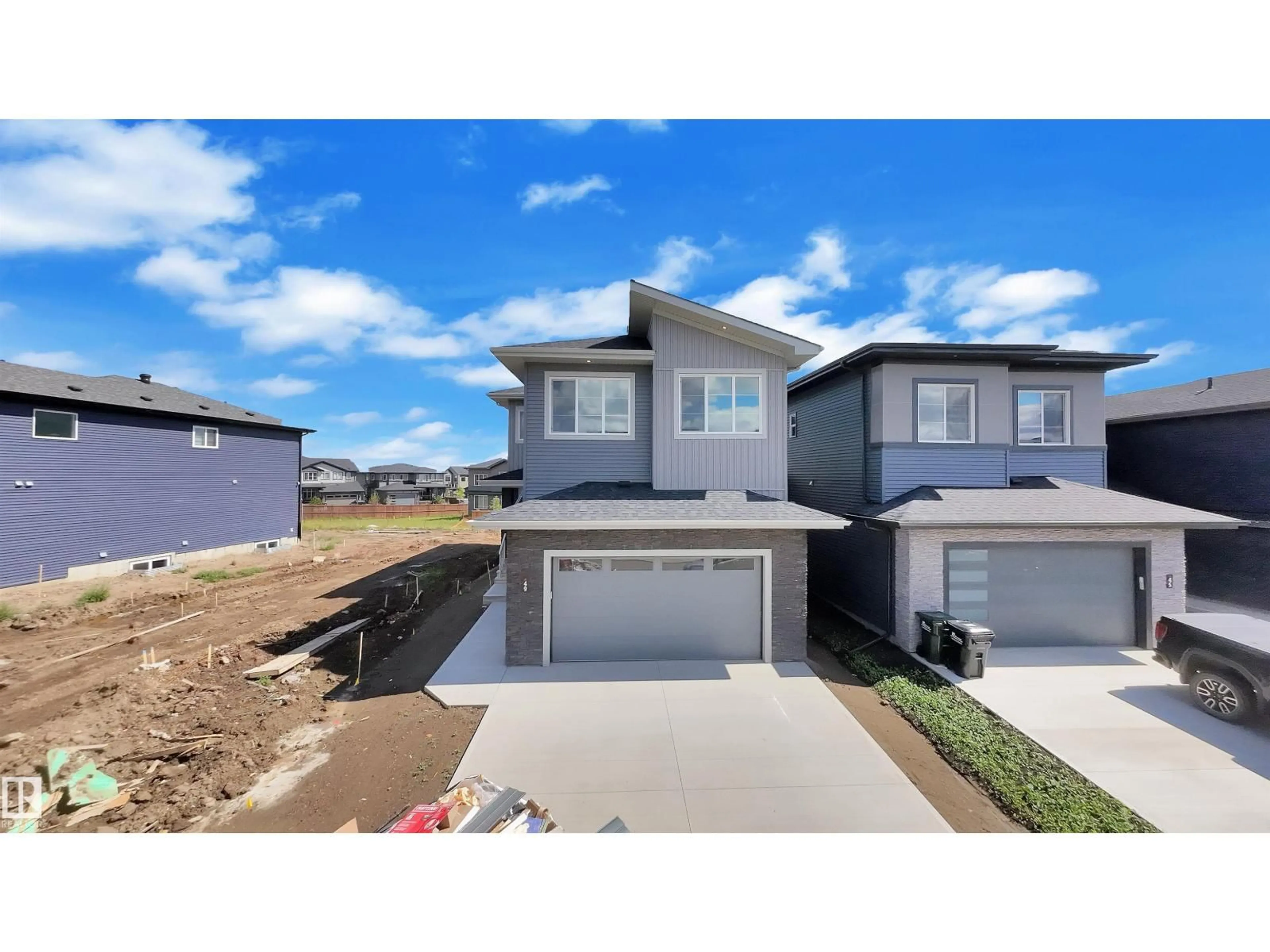 A pic from outside/outdoor area/front of a property/back of a property/a pic from drone, street for 49 CERBAT CRESCENT, Sherwood Park Alberta T8H2Z5
