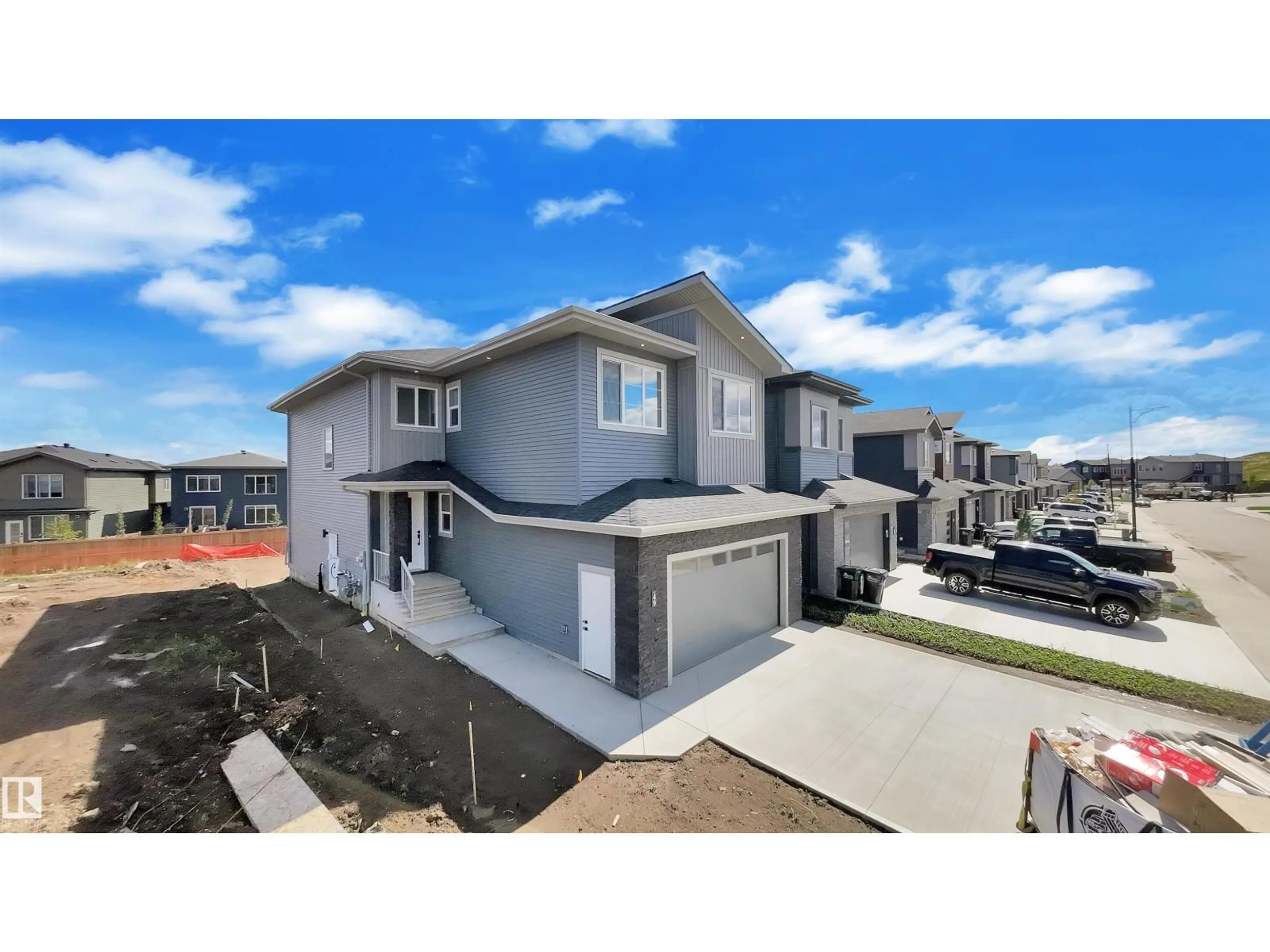 A pic from outside/outdoor area/front of a property/back of a property/a pic from drone, street for 49 CERBAT CRESCENT, Sherwood Park Alberta T8H2Z5