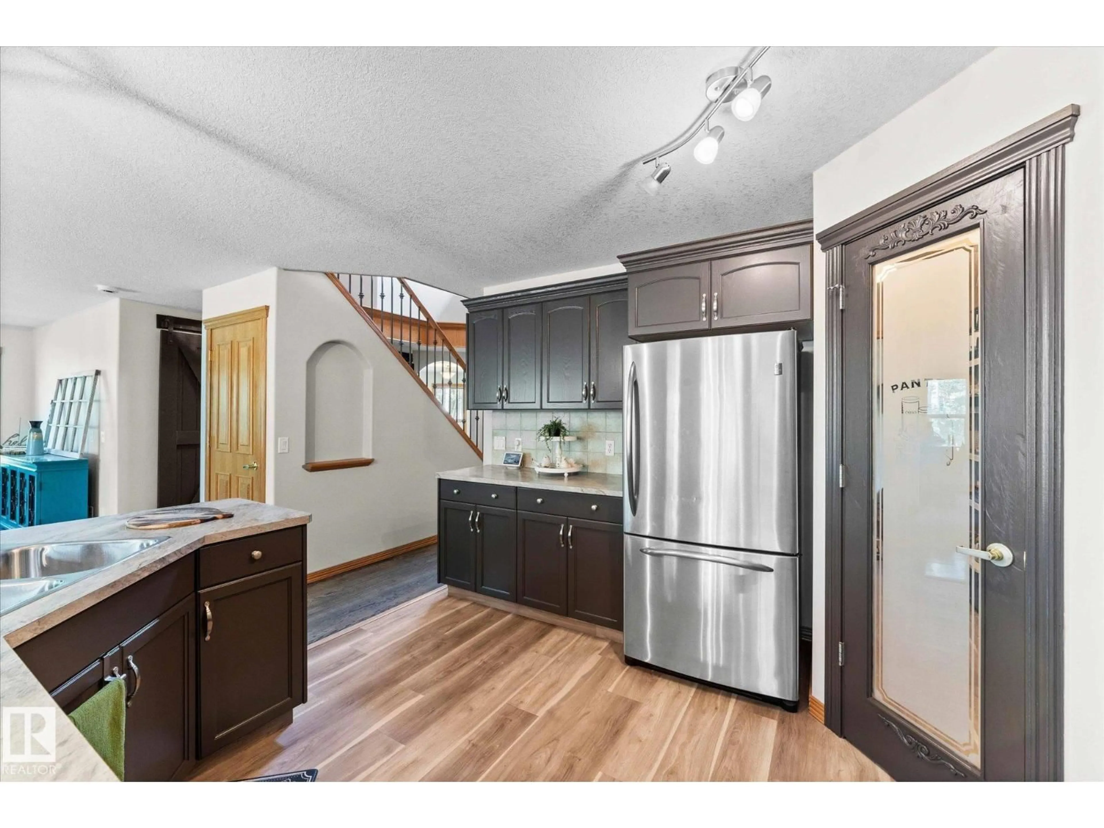 Open concept kitchen, unknown for 45 53522 RGE ROAD 272, Rural Parkland County Alberta T7X3N2
