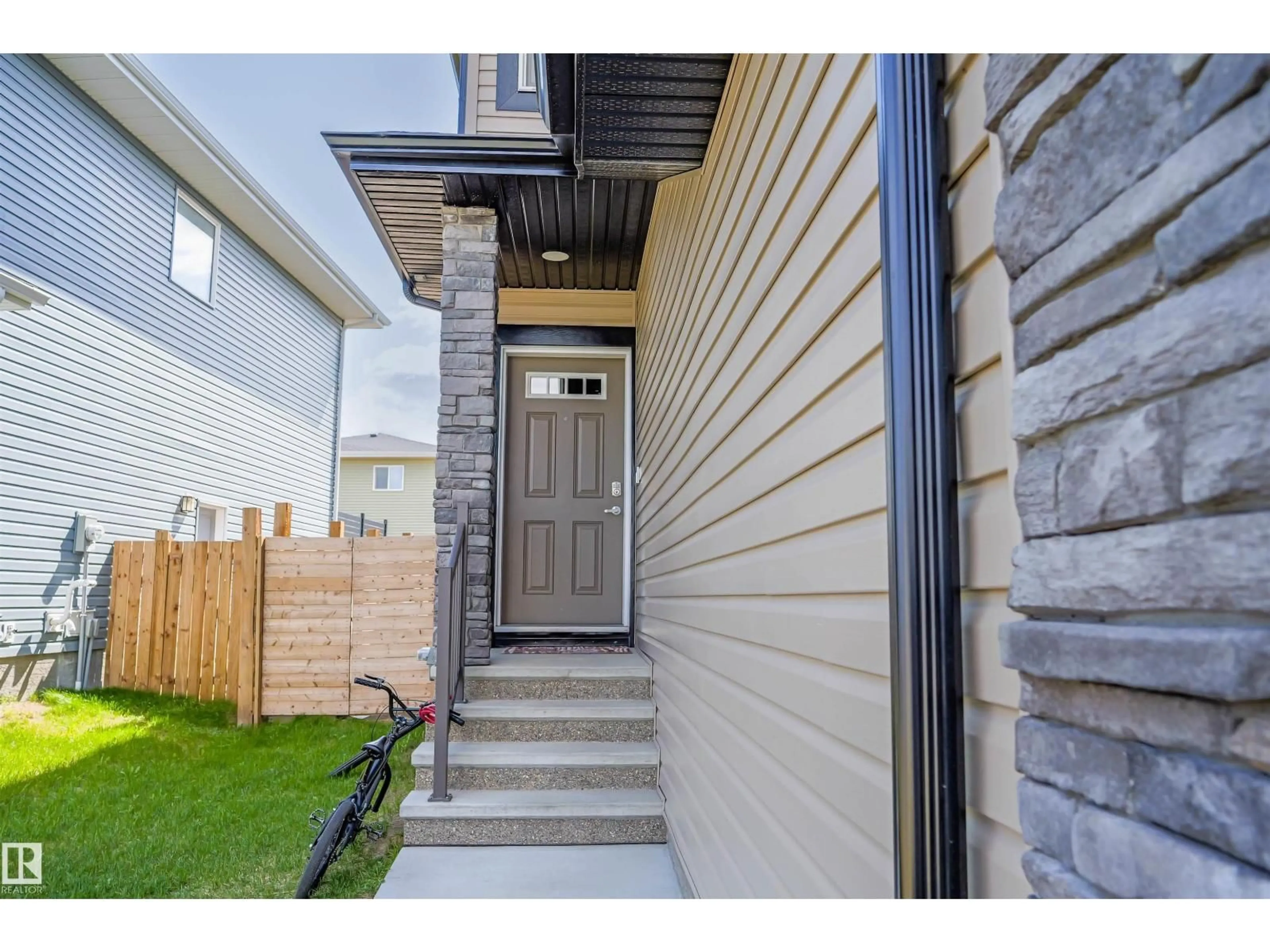 Unknown for 111 KINGSBURY CI, Spruce Grove Alberta T7X0C9