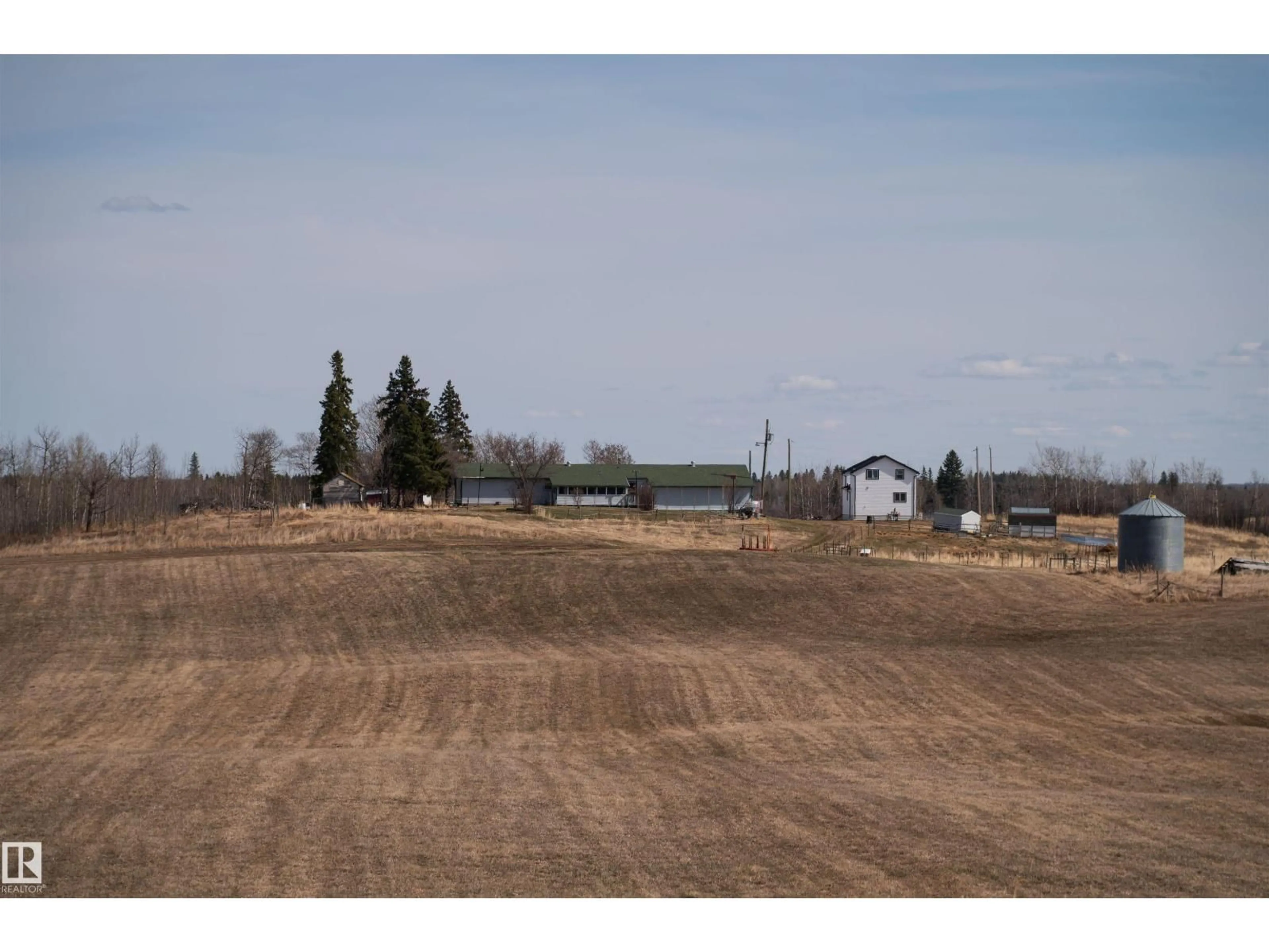 A pic from outside/outdoor area/front of a property/back of a property/a pic from drone, mountain view for 56506 RGE ROAD 34, Rural Lac Ste. Anne County Alberta T0E1A0