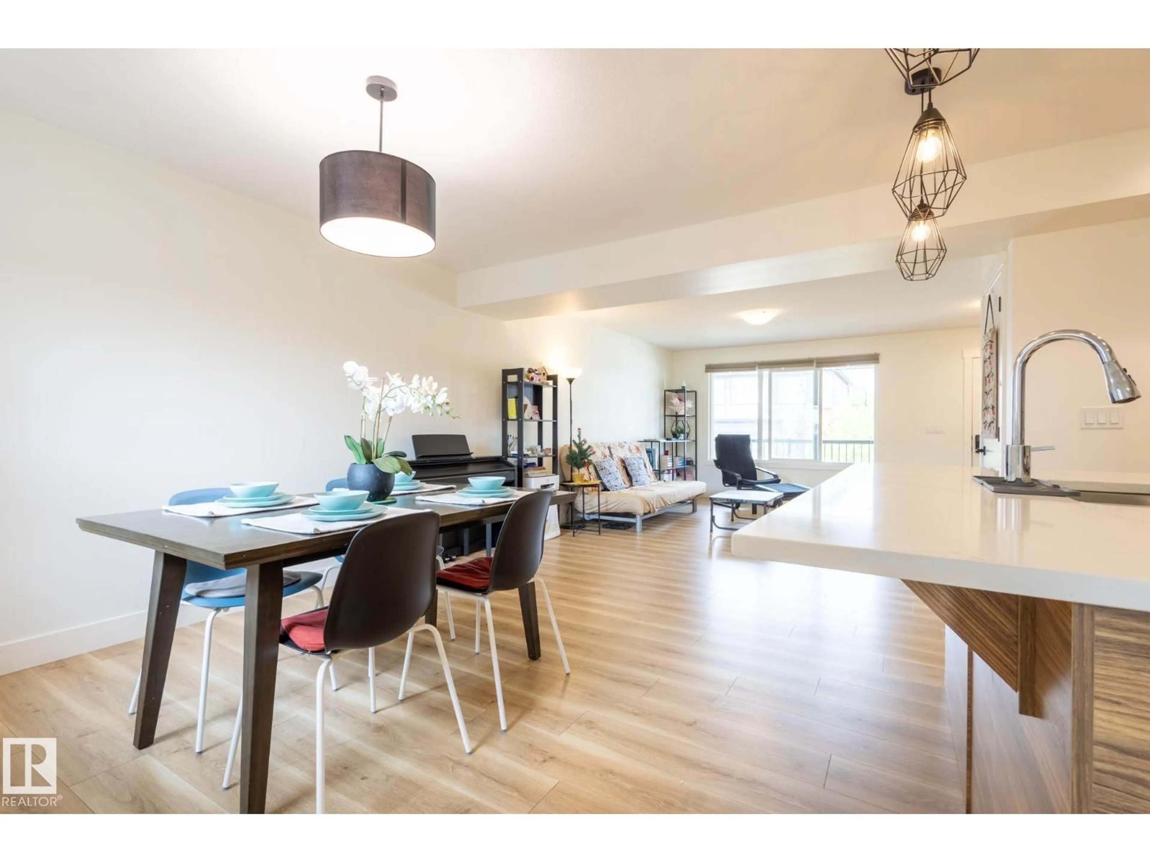 Dining room, wood/laminate floor for SW - 6481 KING WD, Edmonton Alberta T6W3Z9