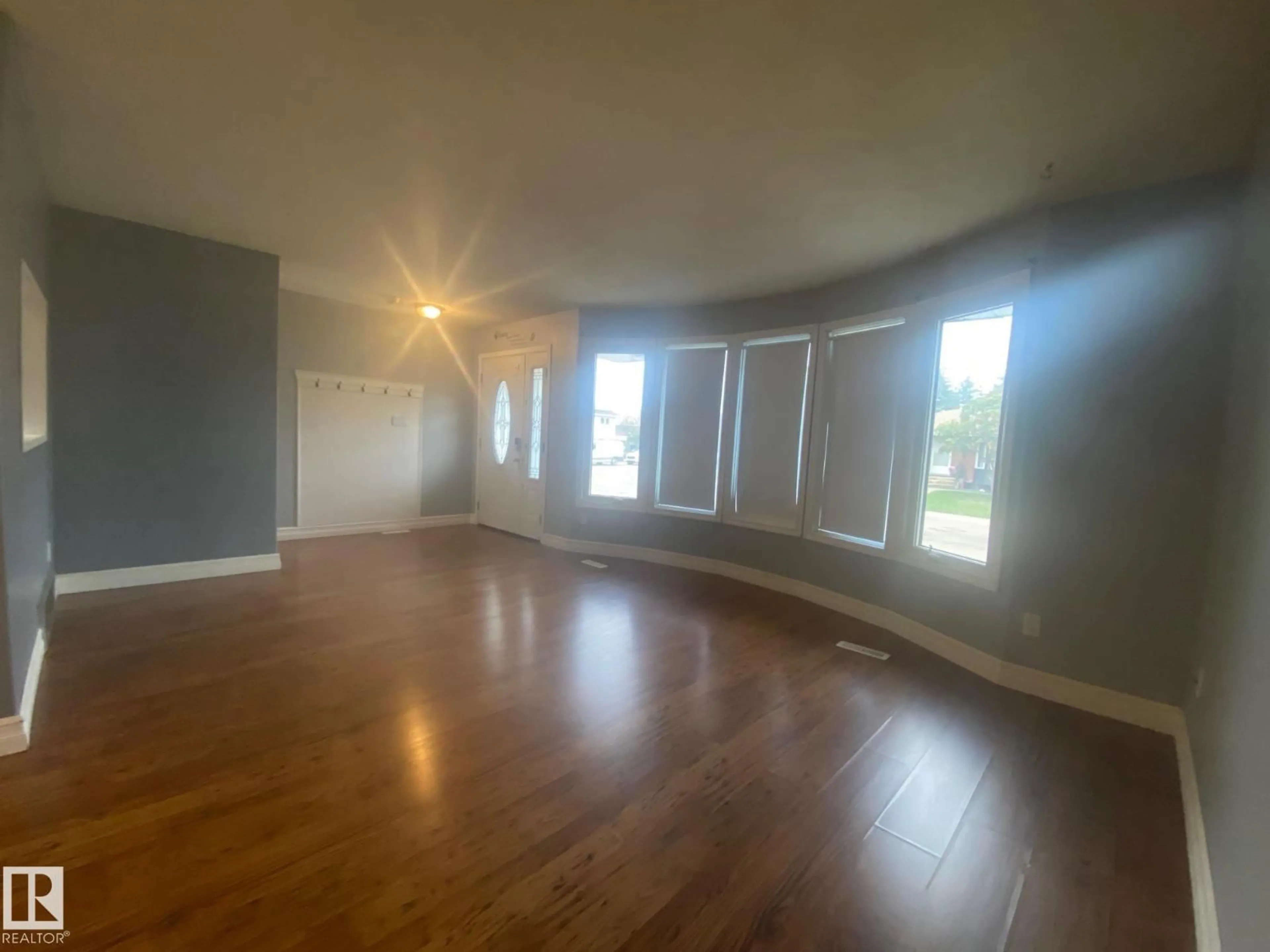 A pic of a room for 180 WILLOW DR, Wetaskiwin Alberta T9A2W8