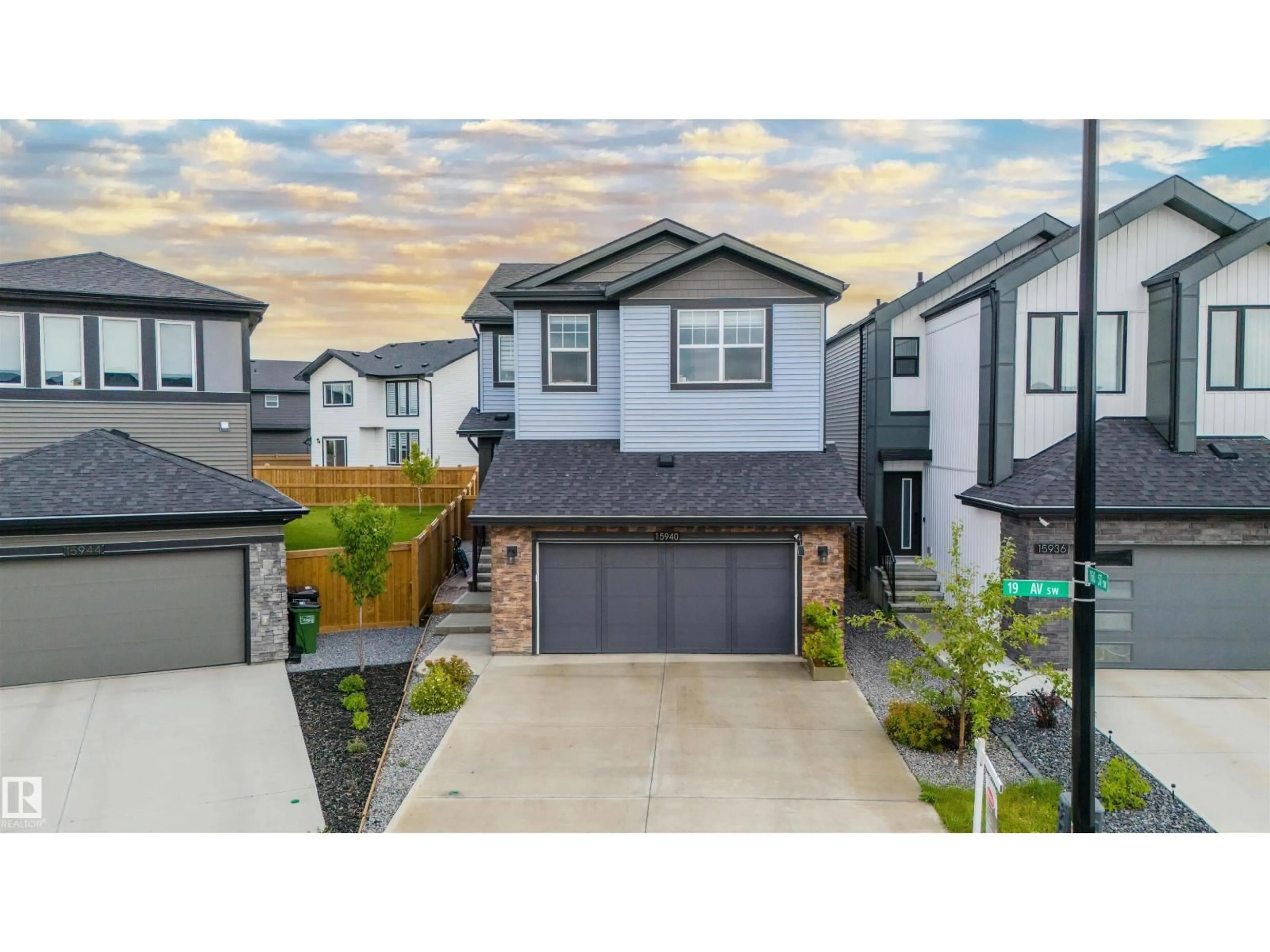 A pic from outside/outdoor area/front of a property/back of a property/a pic from drone, street for SW - 15940 19 AV, Edmonton Alberta T6W4X6