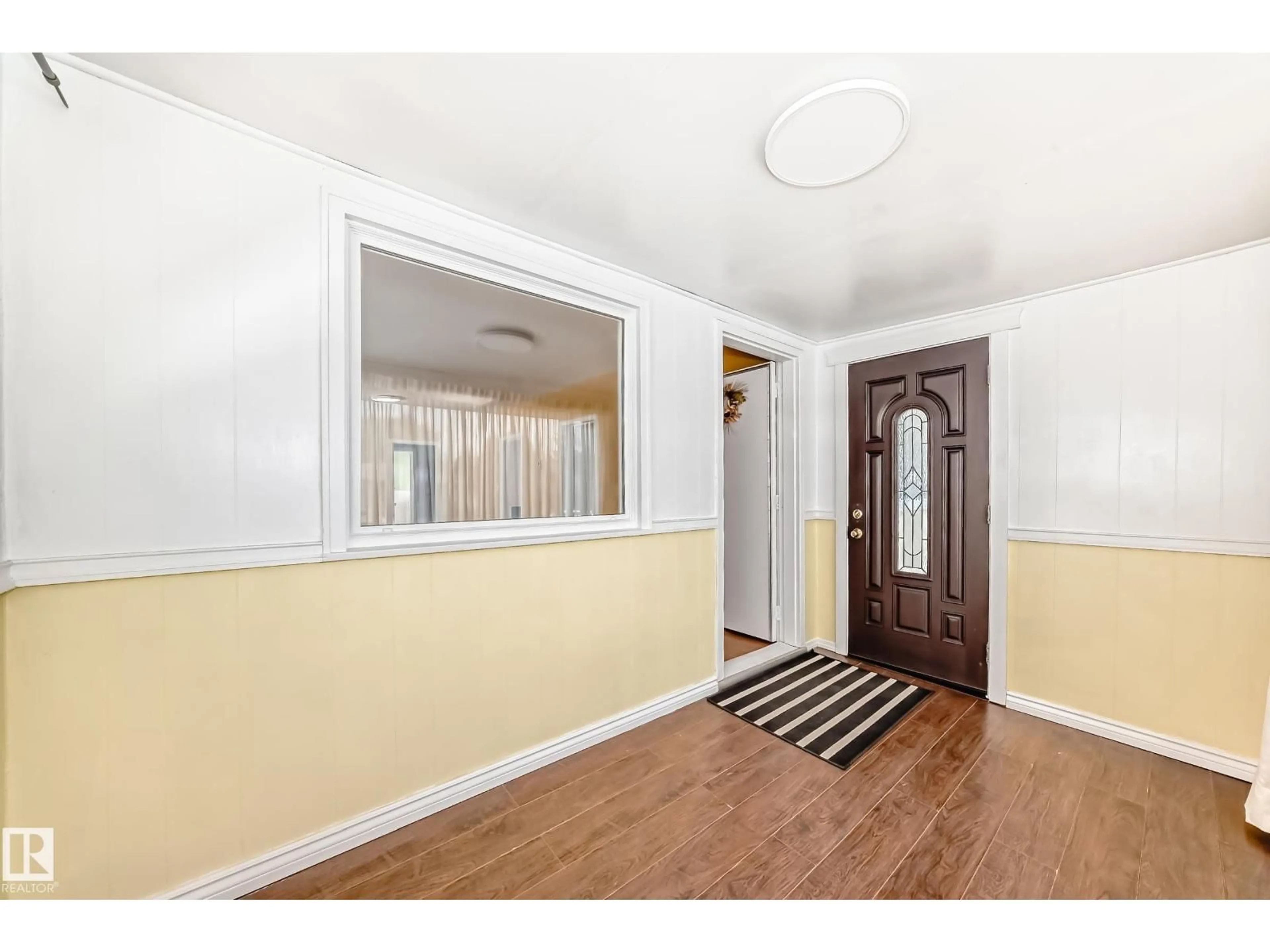 Indoor entryway for NW - 12943 113 ST, Edmonton Alberta T5E5A6