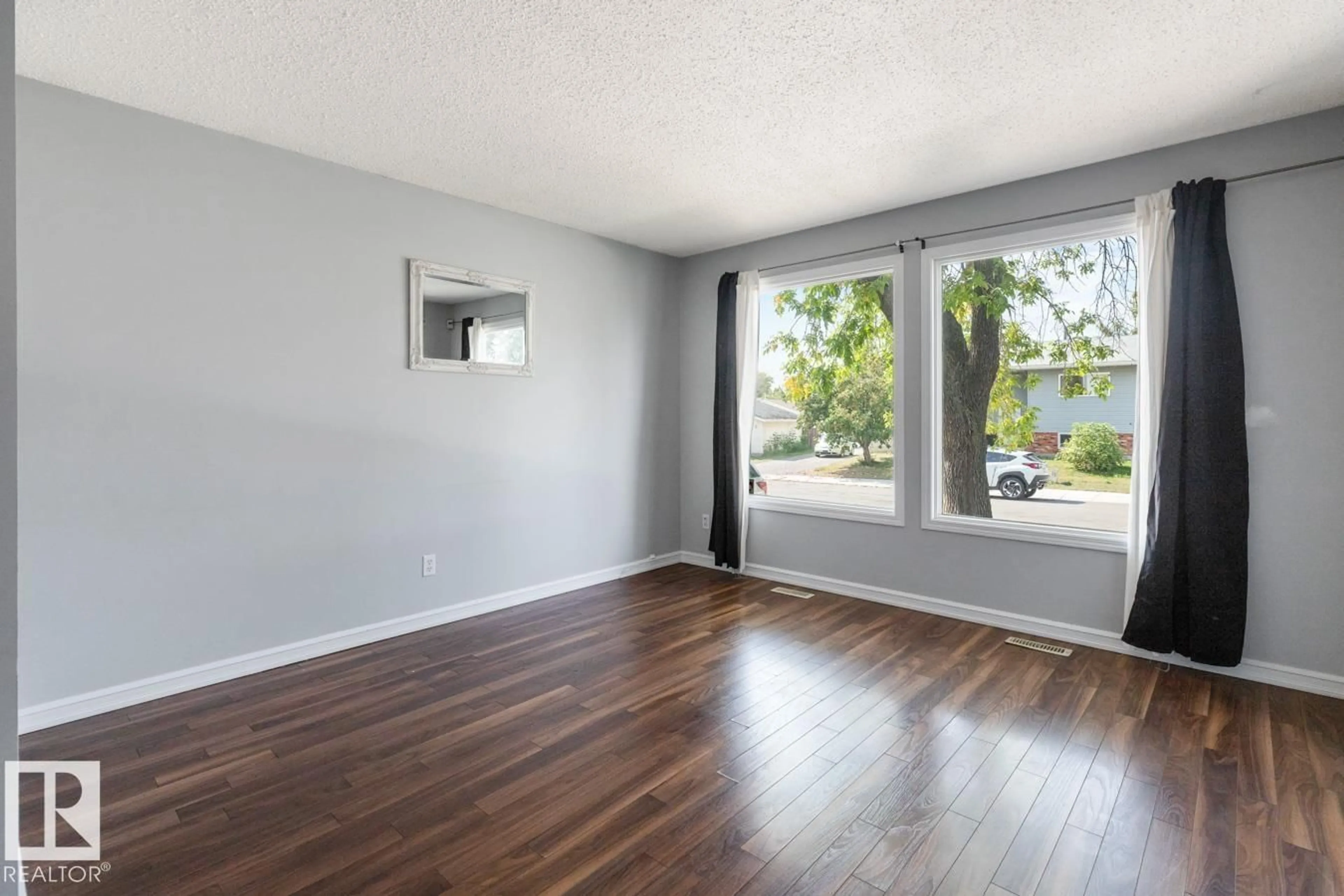 A pic of a room for NW - 17211 102 ST, Edmonton Alberta T5X3X5